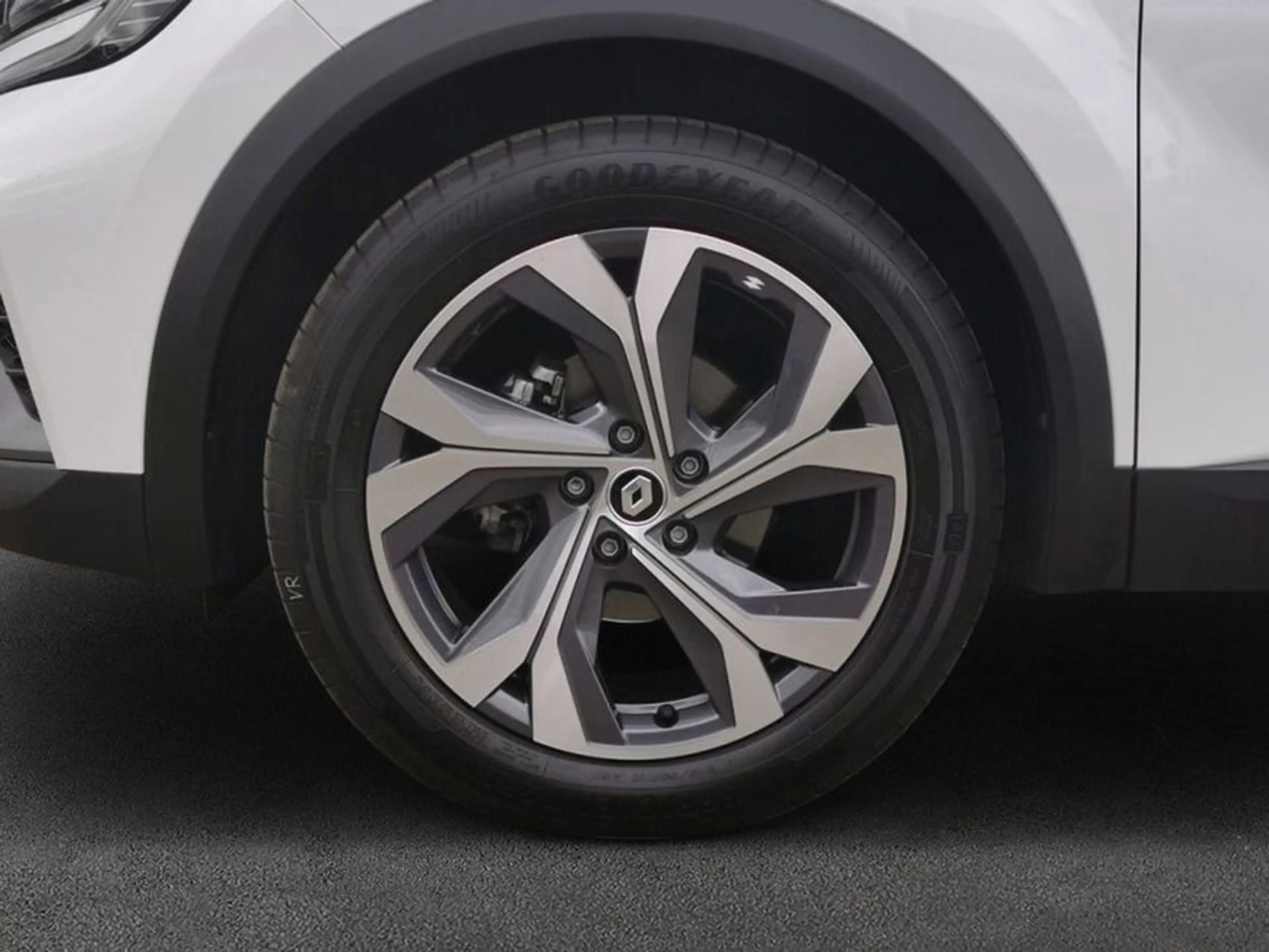 Renault Captur TCe 160 EDC GPF R.S. LINE — photo 6