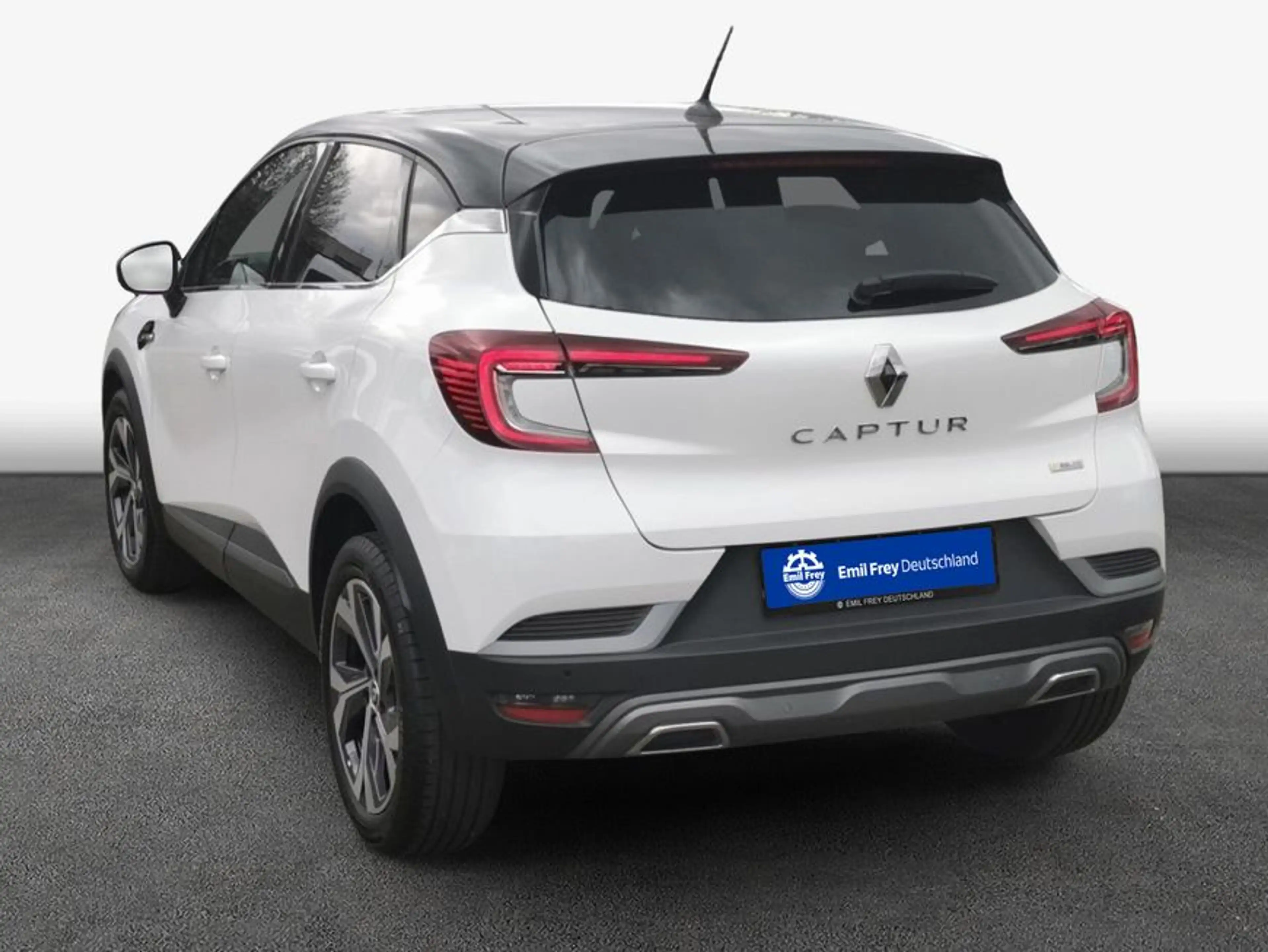 Renault Captur TCe 160 EDC GPF R.S. LINE — photo 3