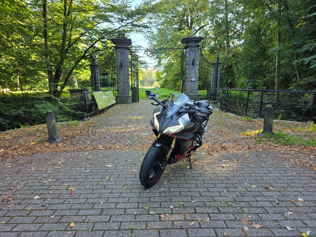 Cfmoto 450 SR