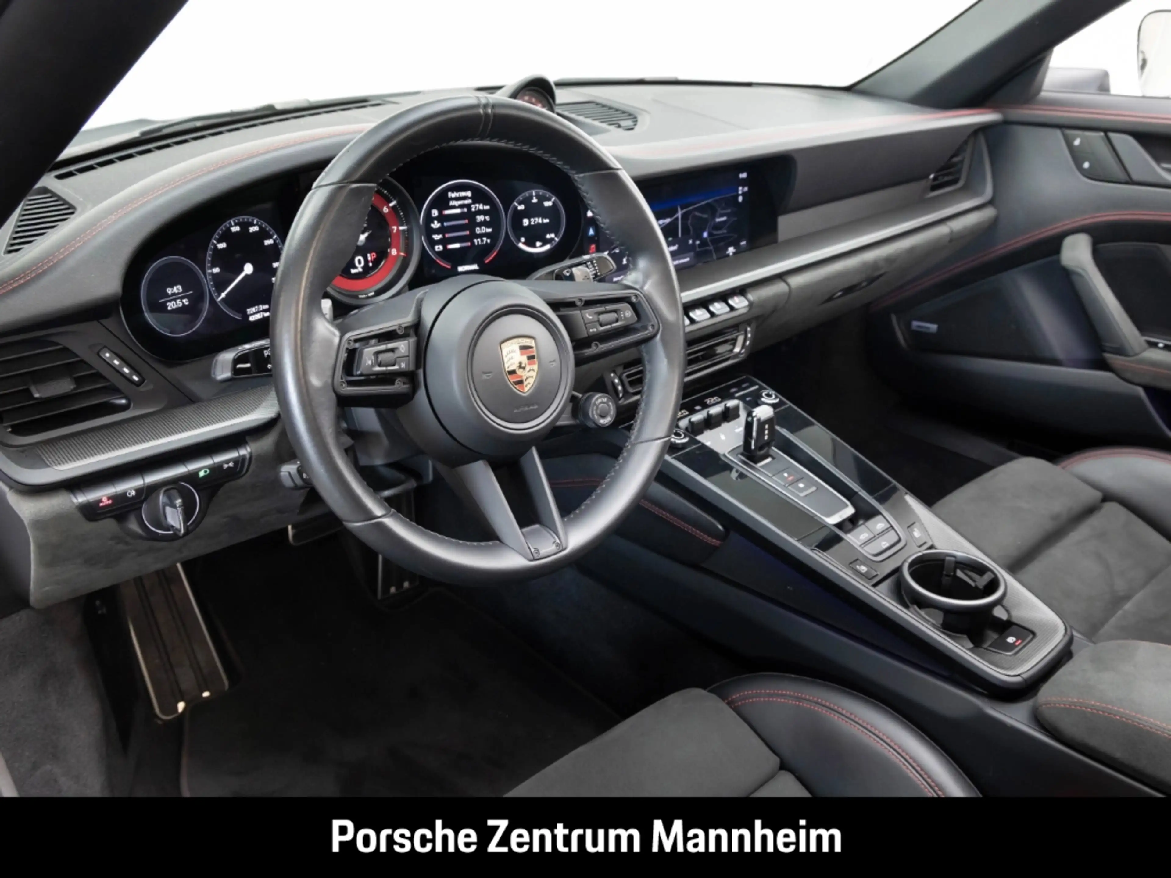 Porsche 992 Carrera GTS Cabrio Matrix 18-Wege SurroundView — photo 4