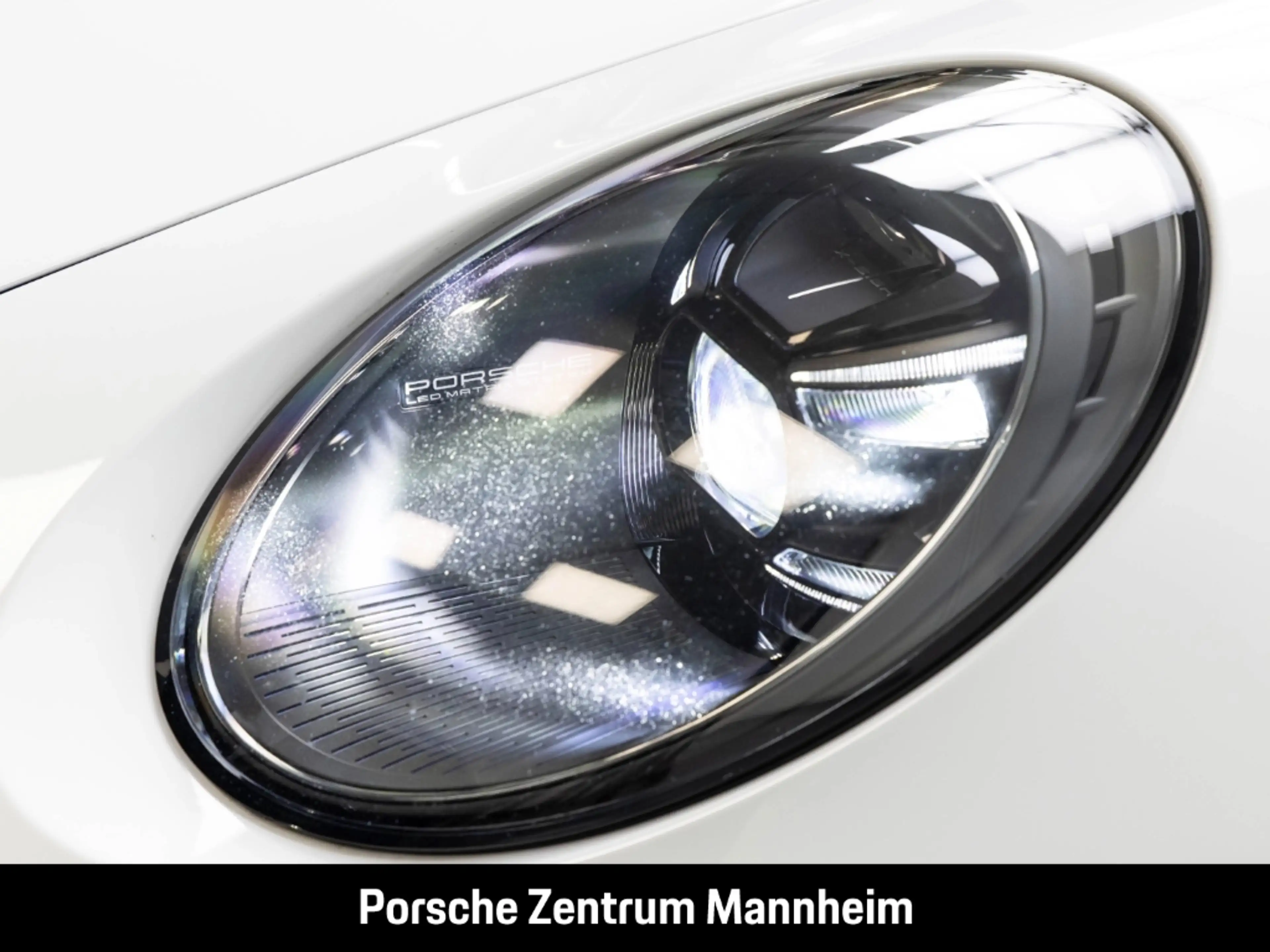 Porsche 992 Carrera GTS Cabrio Matrix 18-Wege SurroundView — photo 14