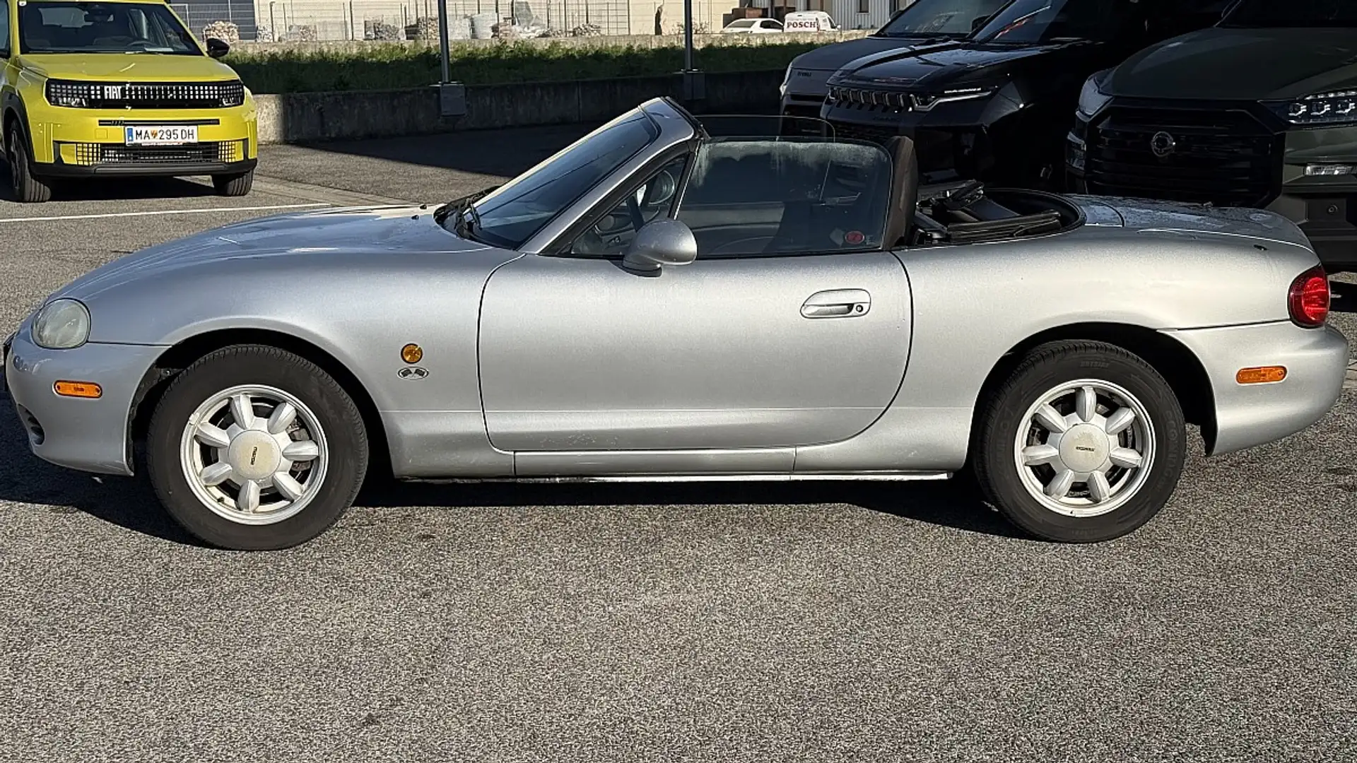 Mazda MX-5 1,6i Emotion Silber - 2