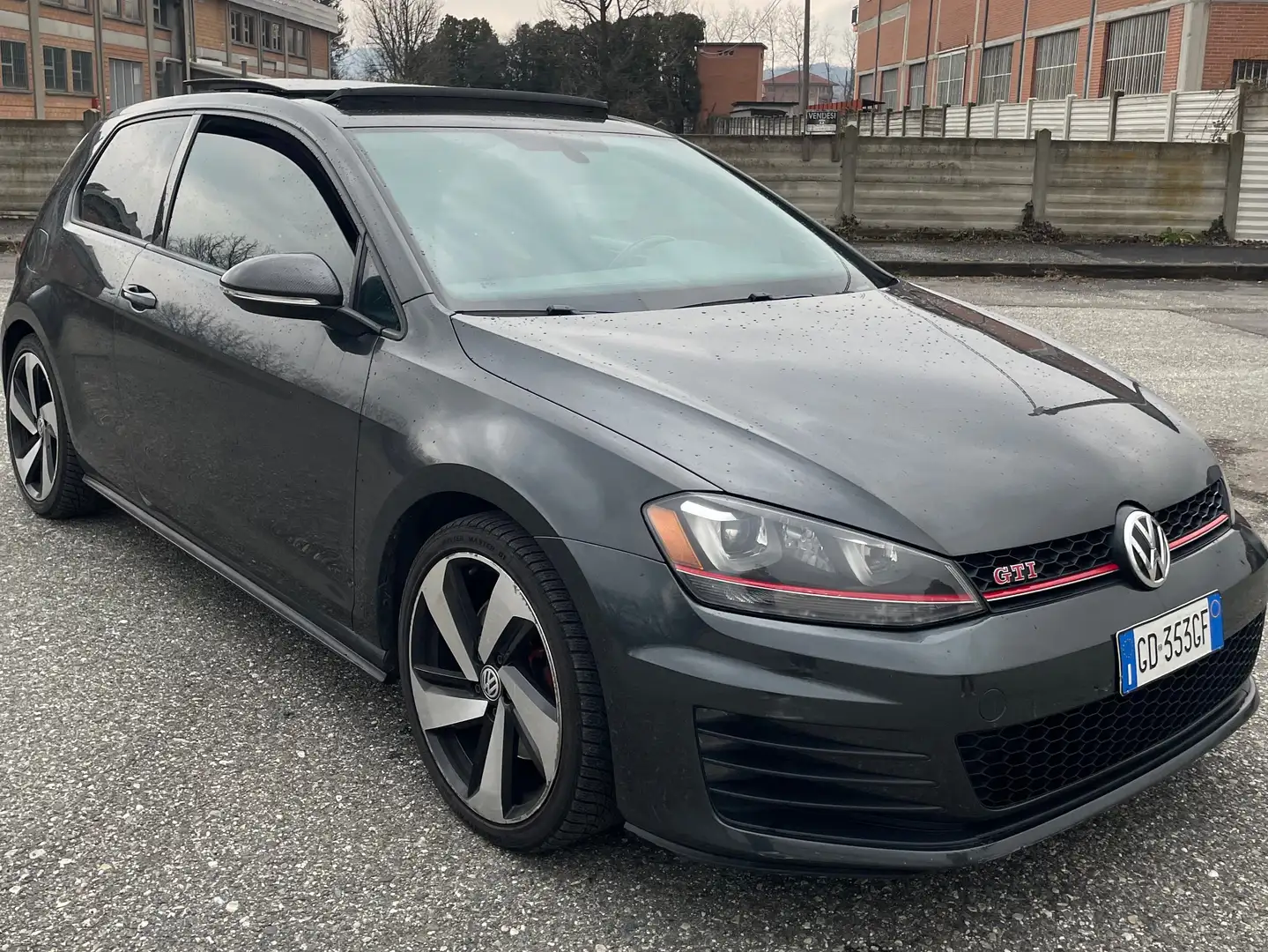 Volkswagen Golf GTI Golf 3p 2.0 tsi Gti Performance Business Grigio - 2