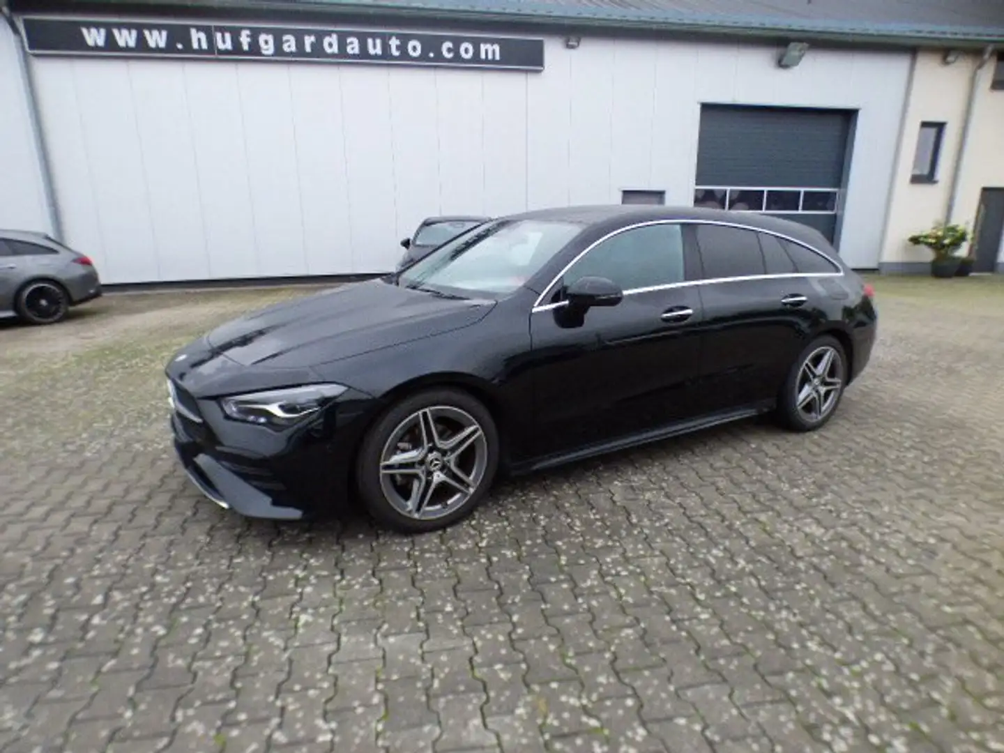 Mercedes-Benz CLA 180 CLA 180 SB AMG Premium Leder-Paket Totwinkelassist Noir - 2