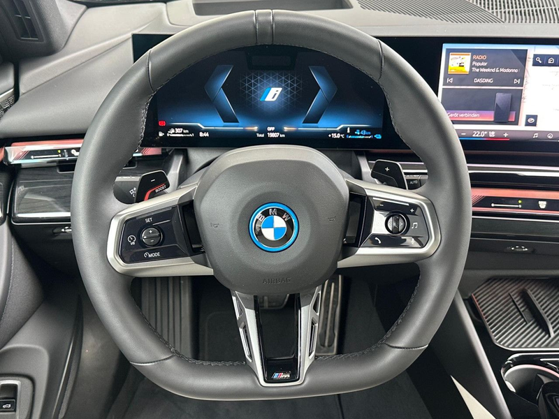 BMW 550 e T.xDr. M Sport Pro ACC HUD Pano SitzBel.AHK — photo 14