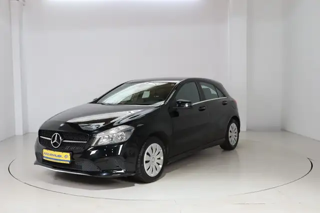 Mercedes-Benz A 180 d * Navi * PDC * HU/AU neu