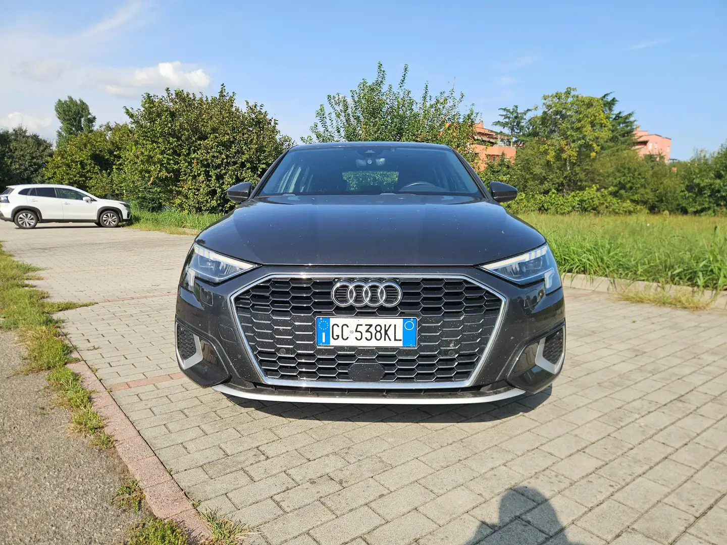 Audi A3 Sportback 35 1.5 tfsi mhev Business Adv s-tronic Grau - 2