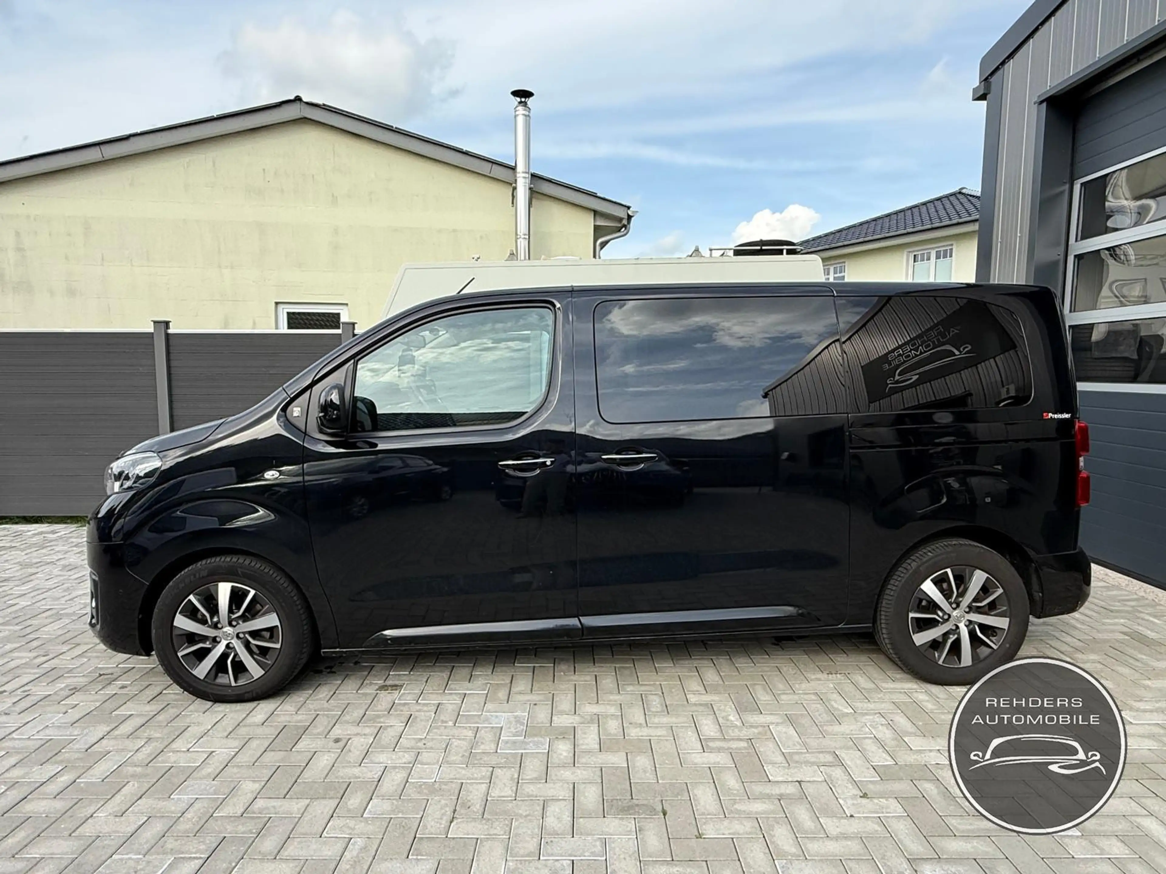 Toyota Proace Verso L1 Team D Navi AHK RFK ACC AppleCar — photo 15