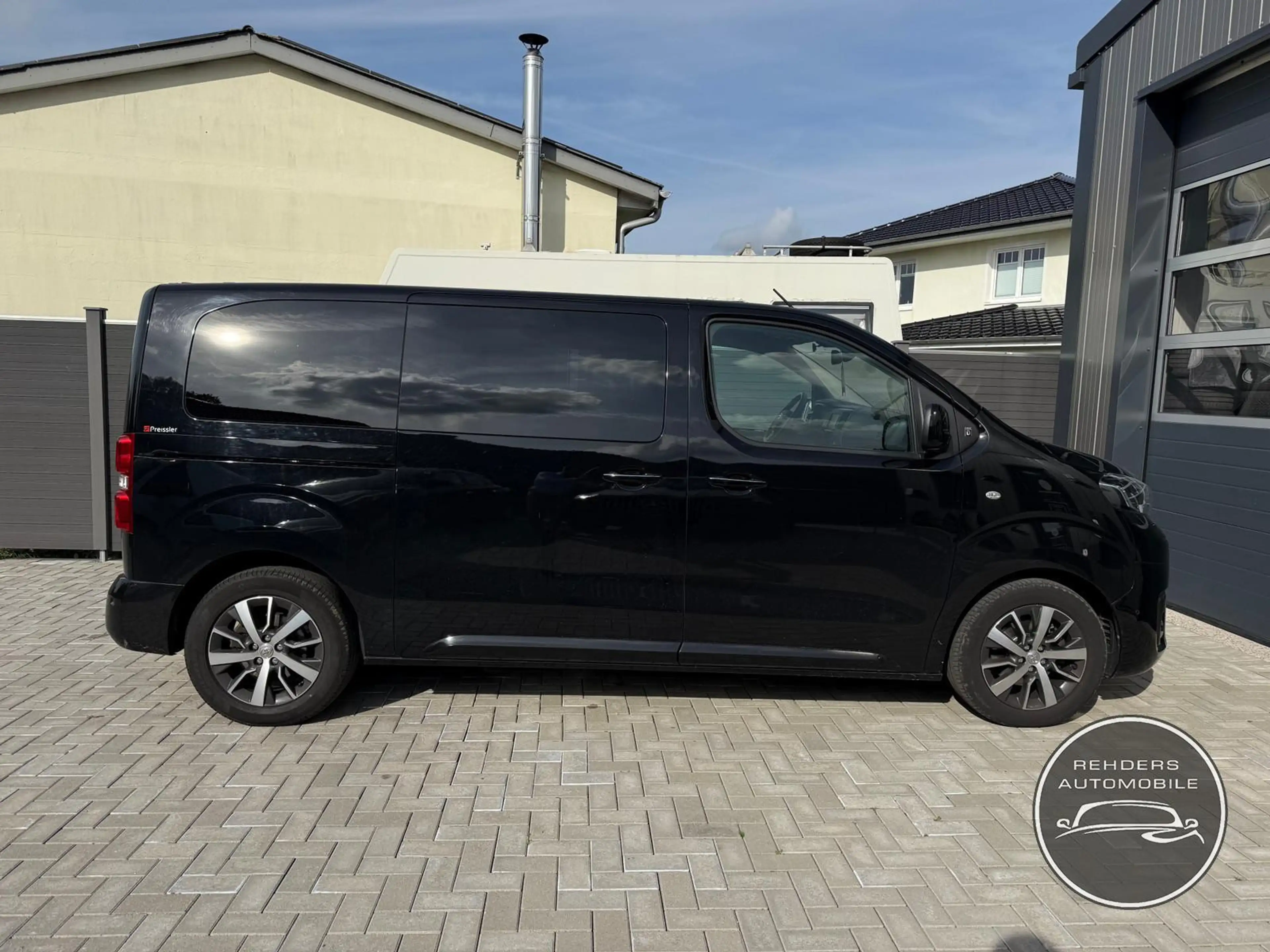Toyota Proace Verso L1 Team D Navi AHK RFK ACC AppleCar — photo 4