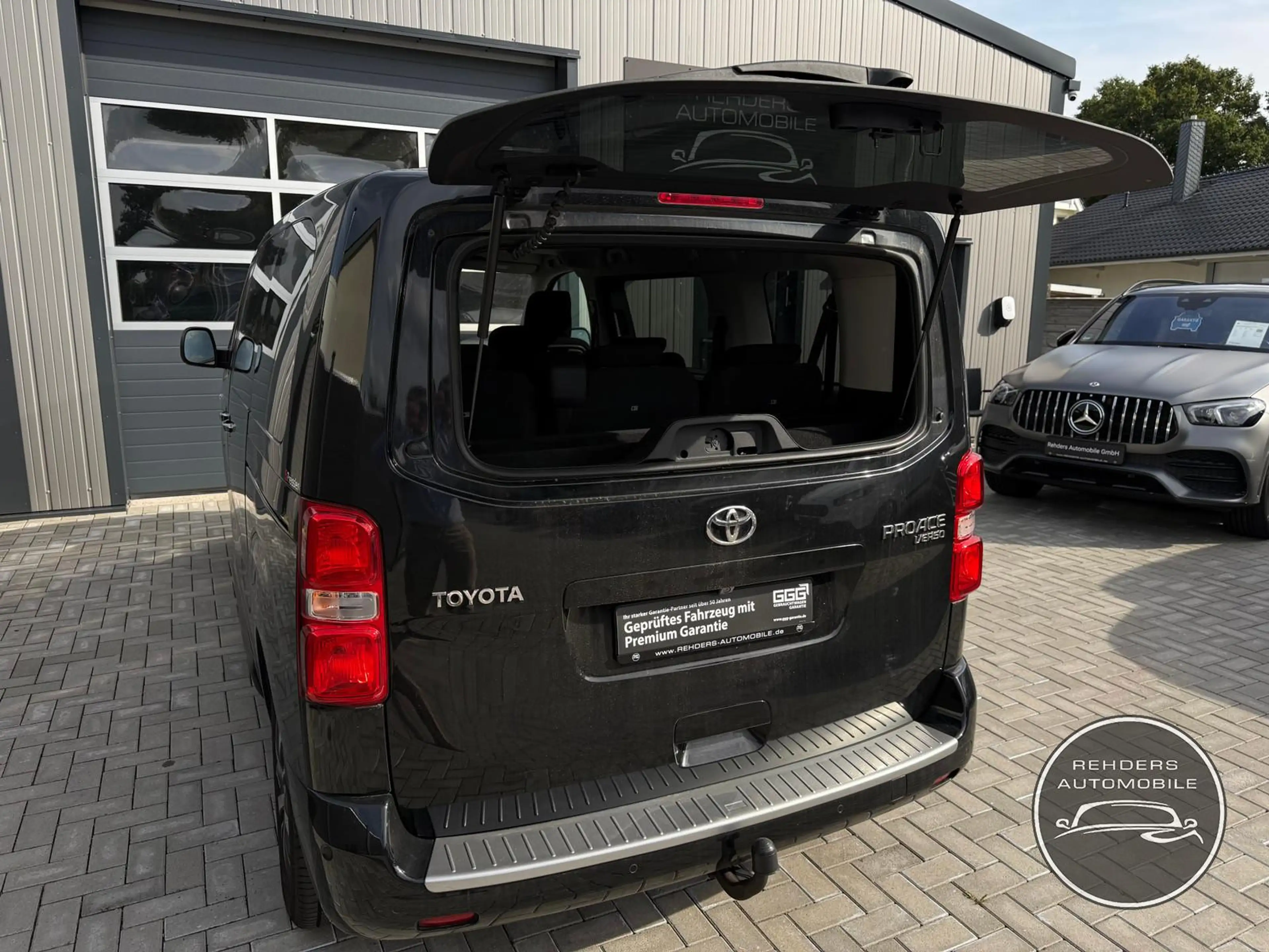Toyota Proace Verso L1 Team D Navi AHK RFK ACC AppleCar — photo 7