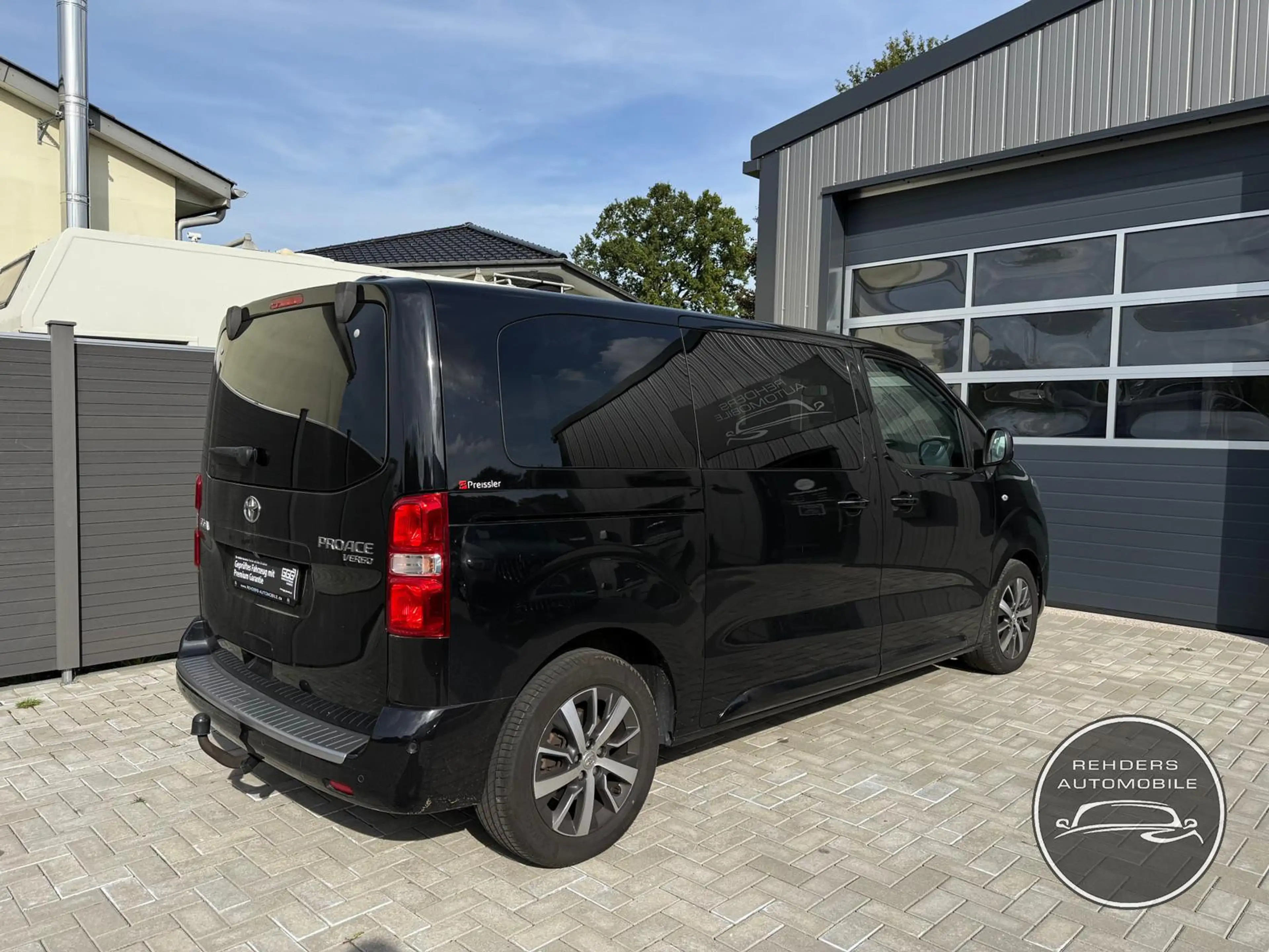Toyota Proace Verso L1 Team D Navi AHK RFK ACC AppleCar — photo 2