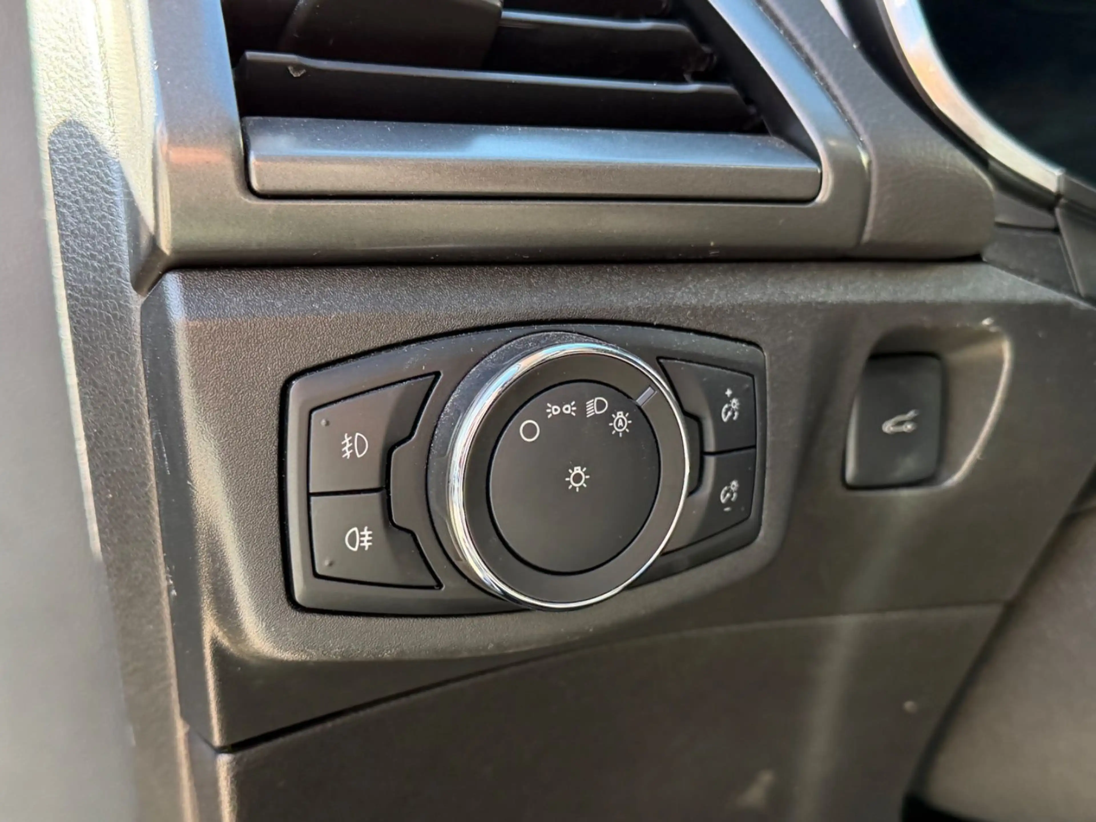Ford Mondeo Turnier Titanium AWD/1.HAND — photo 12