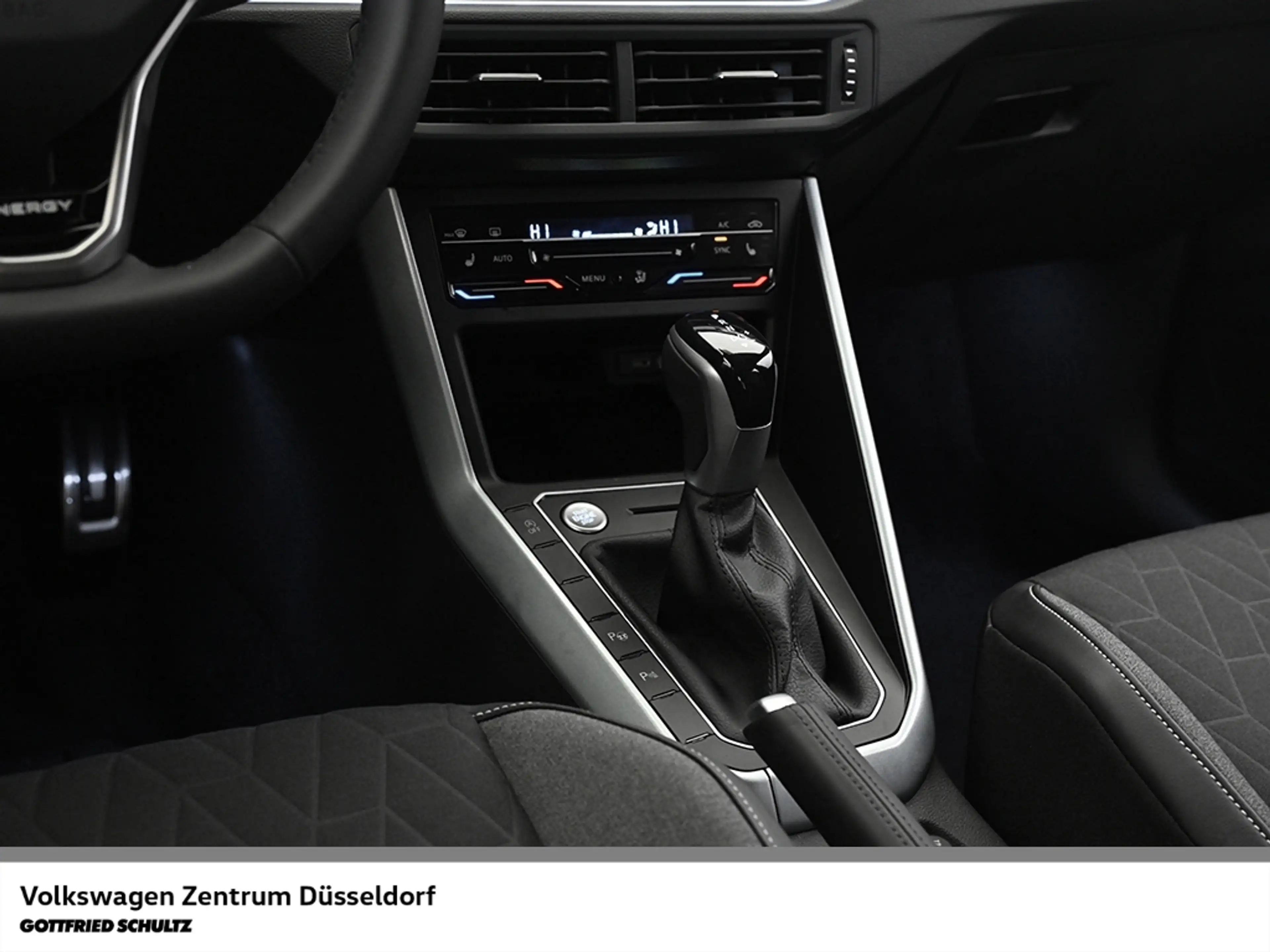 Volkswagen Taigo Life 1 0 l TSI Tageszulassung Digital Cockpit Pro/ — photo 15