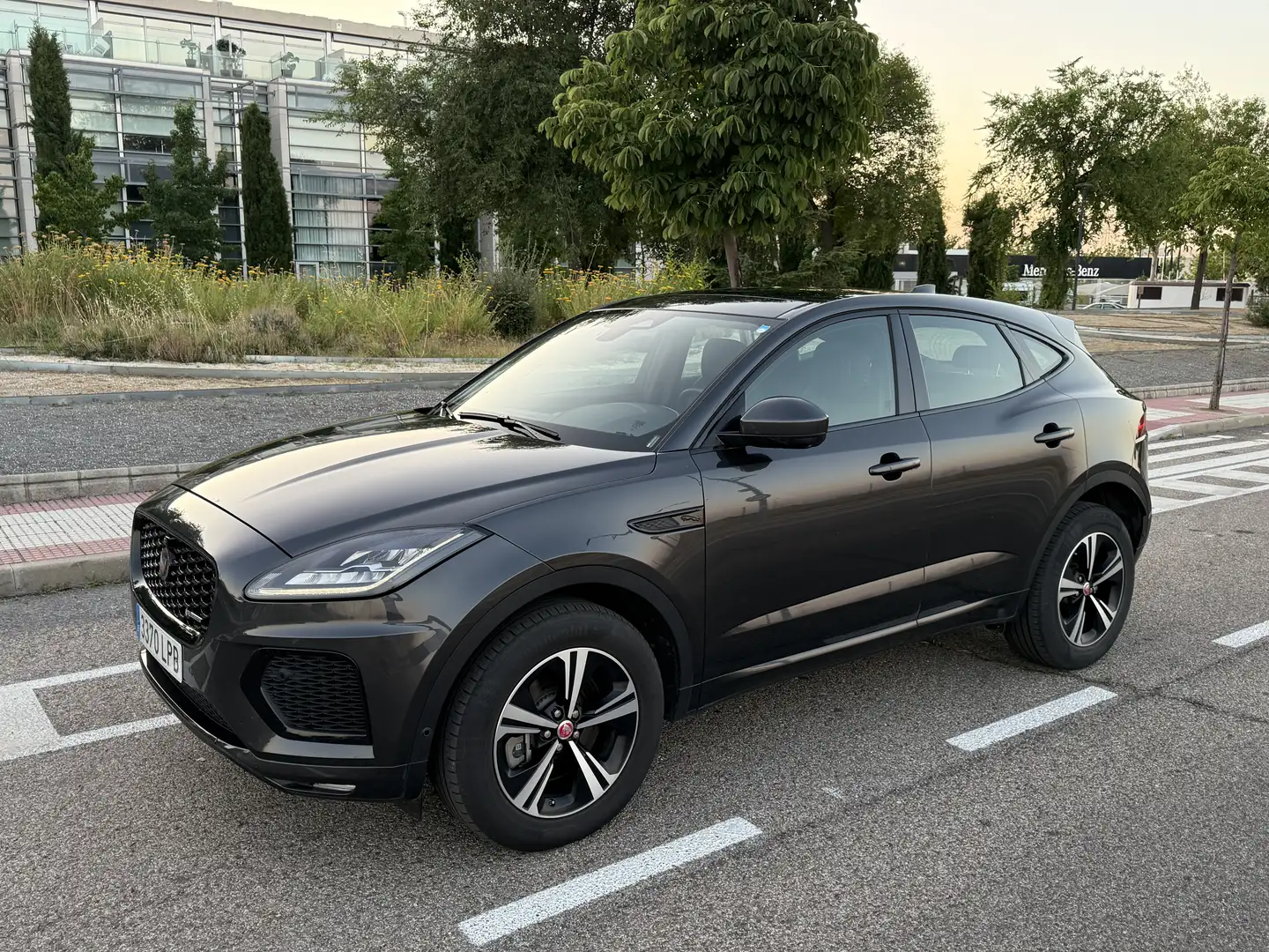 Jaguar E-Pace 2.0 I4 R-Dynamic S AWD Aut. 2021 NACIONAL!! Gris - 1