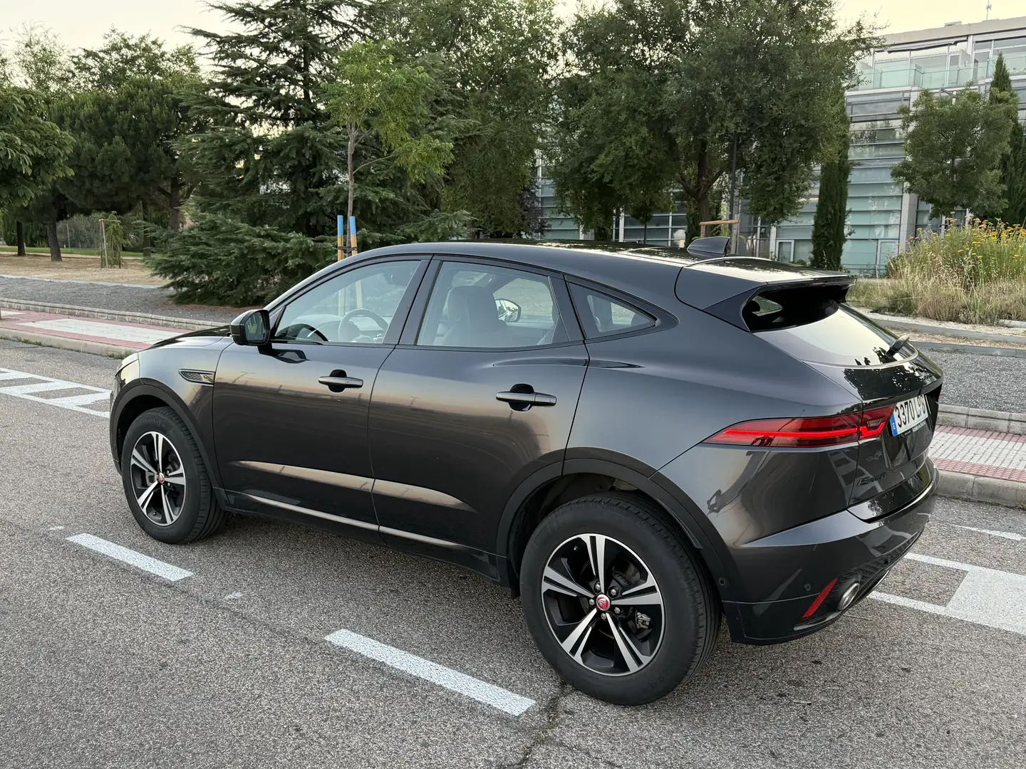 Jaguar E-Pace 2.0 I4 R-Dynamic S AWD Aut. 2021 NACIONAL!! Gris - 2