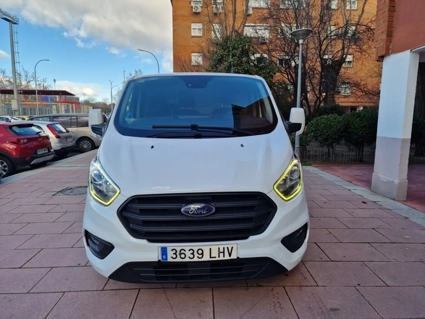 Ford Transit Custom FT 320 L1 Van Ambiente EcoBlue Hybr Blanc - 2