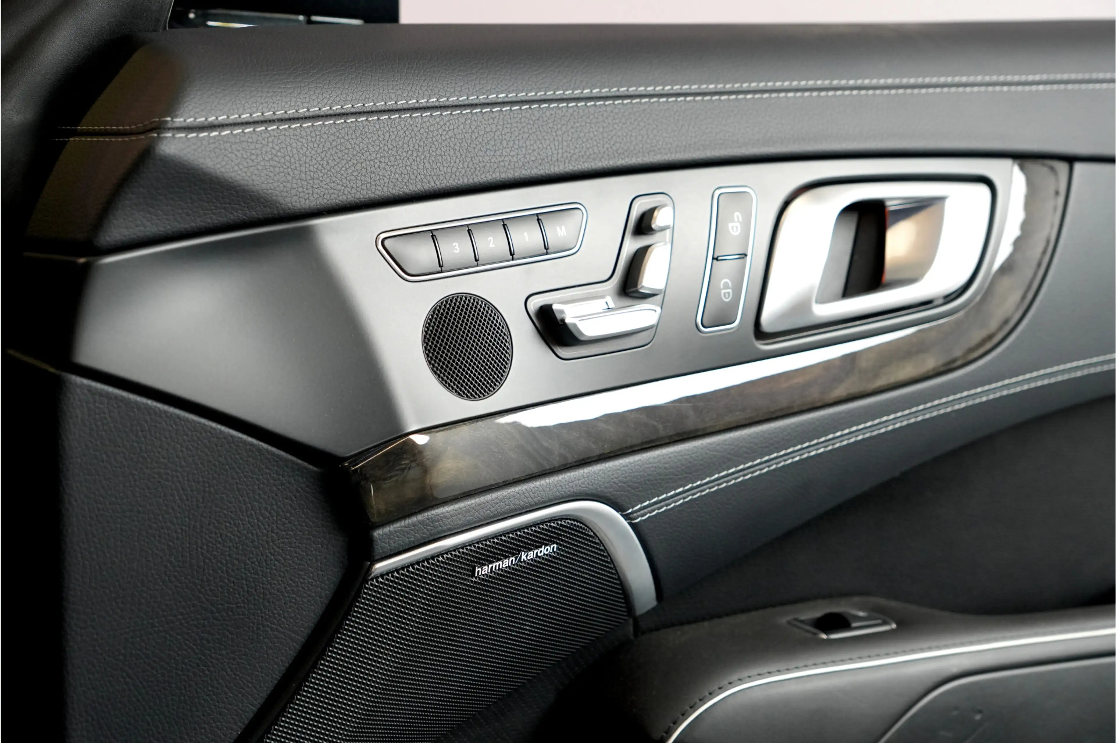 Mercedes-Benz SL 400 246kW/334pk Aut7 AMG SPORTPAKKET + SOFTLEDER + AIR — photo 8