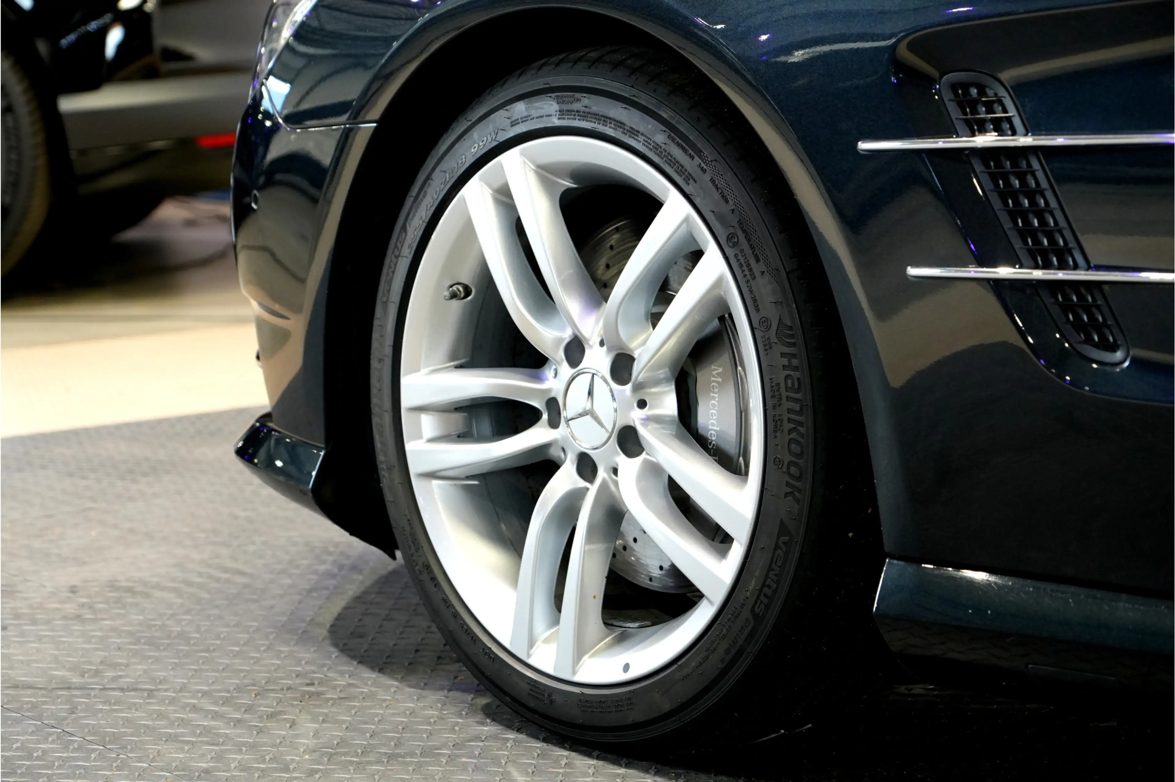 Mercedes-Benz SL 400 246kW/334pk Aut7 AMG SPORTPAKKET + SOFTLEDER + AIR — photo 37