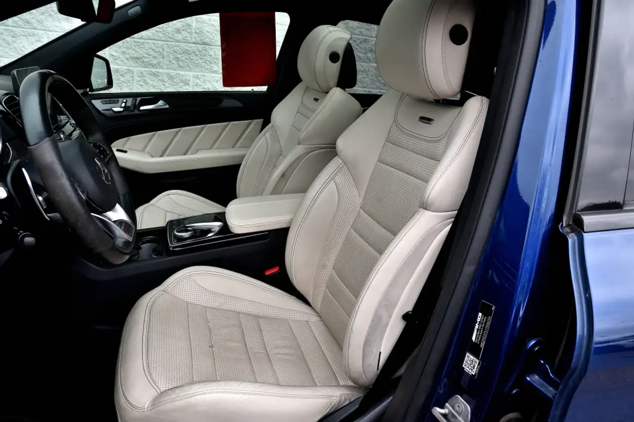 Mercedes-Benz GLE снимка Mercedes-Benz GLE