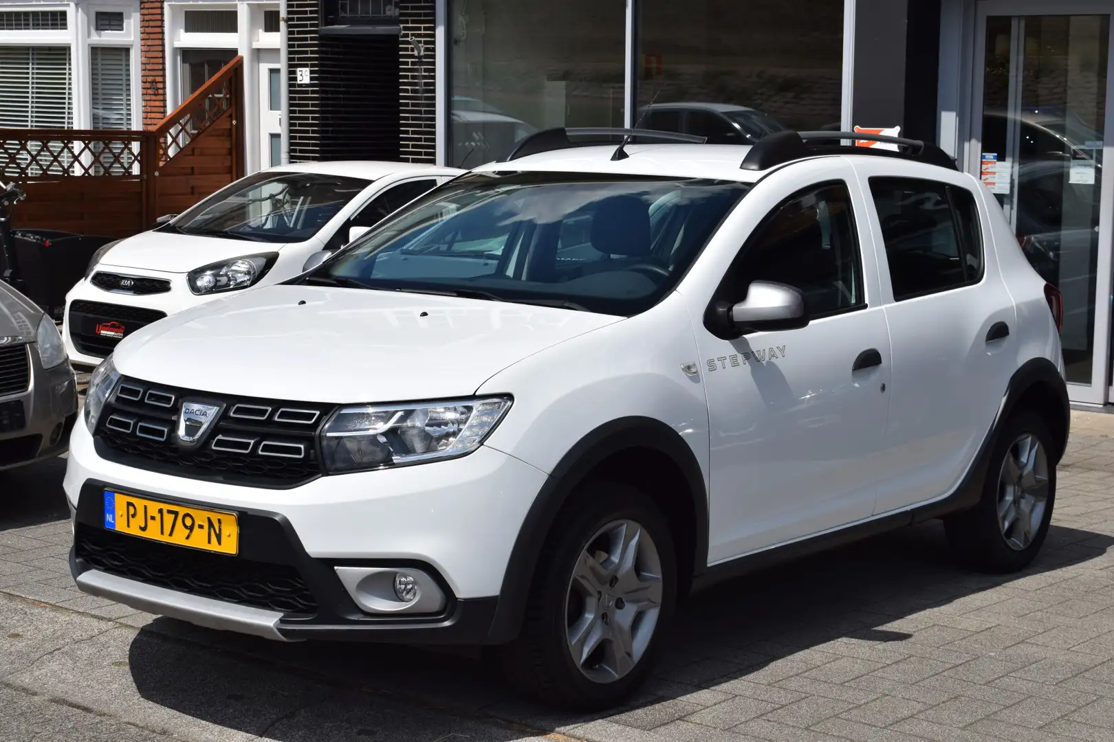 Dacia Sandero 0.9 TCe SL Stepway NAP Airco P.Camera PDC Cruise Bianco - 2