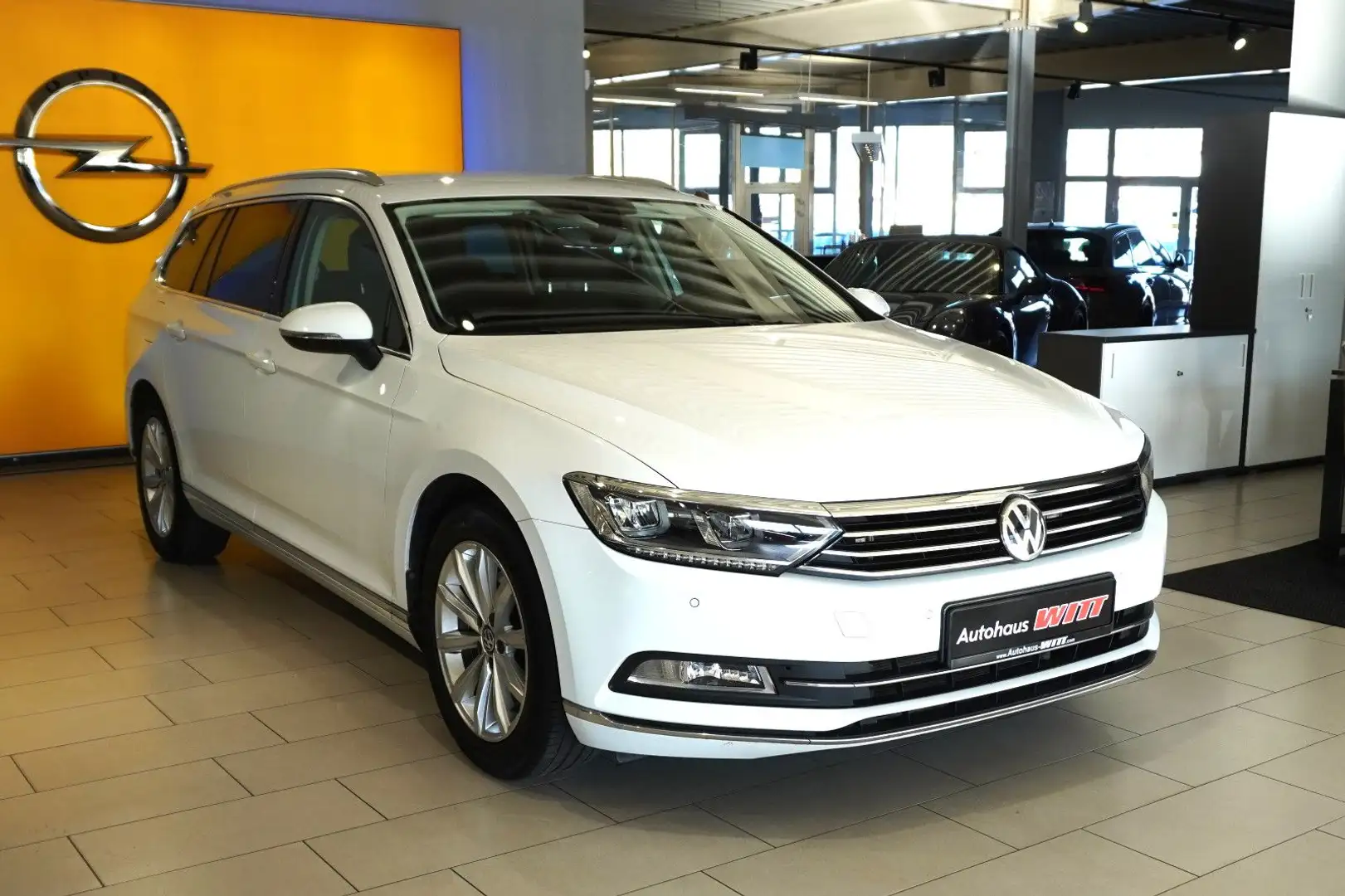 Volkswagen Passat Variant Highline |LED|ACC|AHK|AppConnect| Weiß - 1