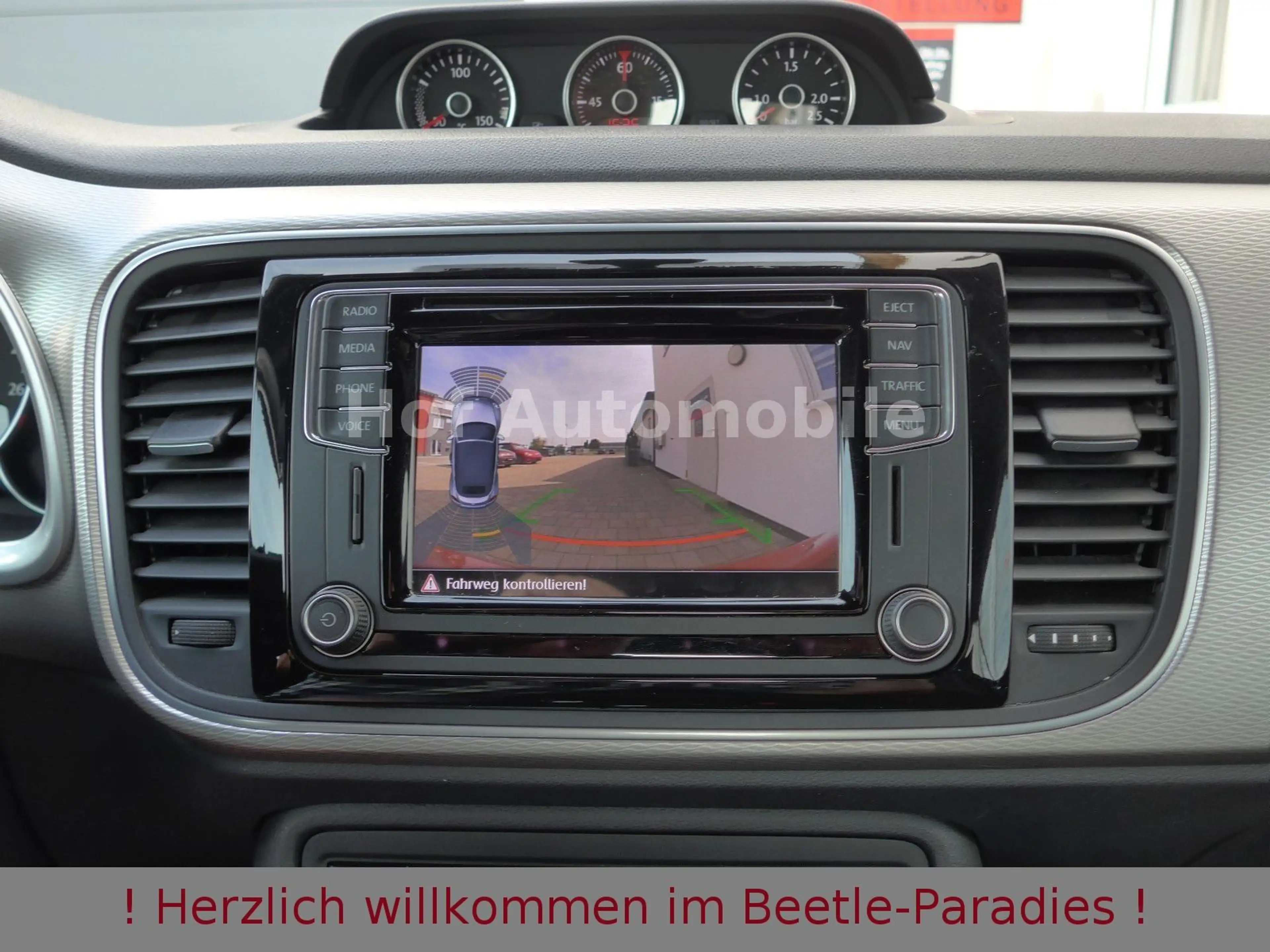 Volkswagen Beetle 1.4TSI DSG Club-Plus Xenon Kamera AppCon — photo 12