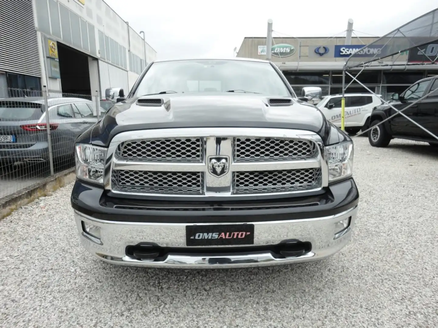 Dodge RAM 1500 5.7 V8 Laramie Chrome N1 Nero - 2