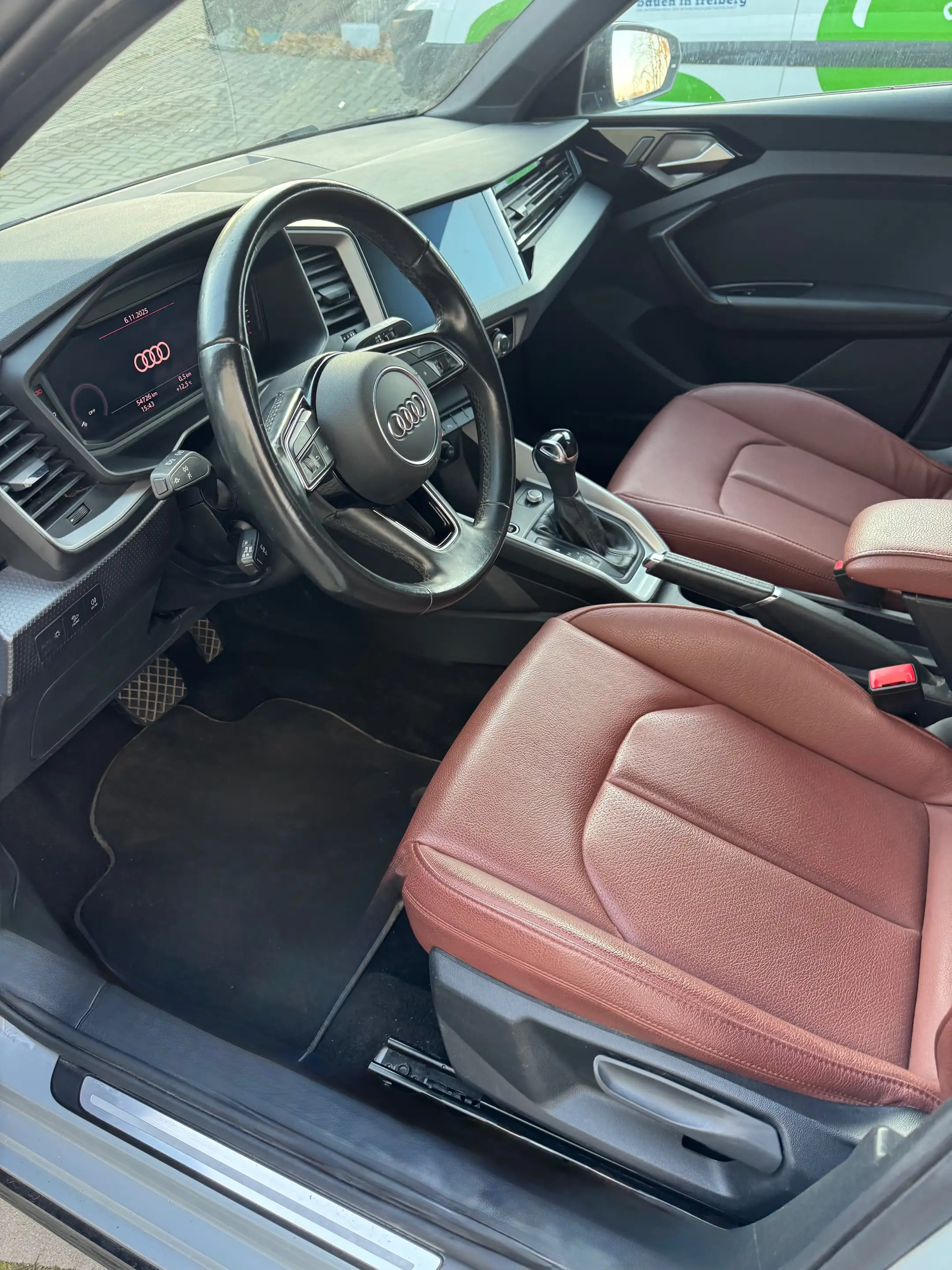 Audi A1 30 TFSI TÜV NEU — photo 11