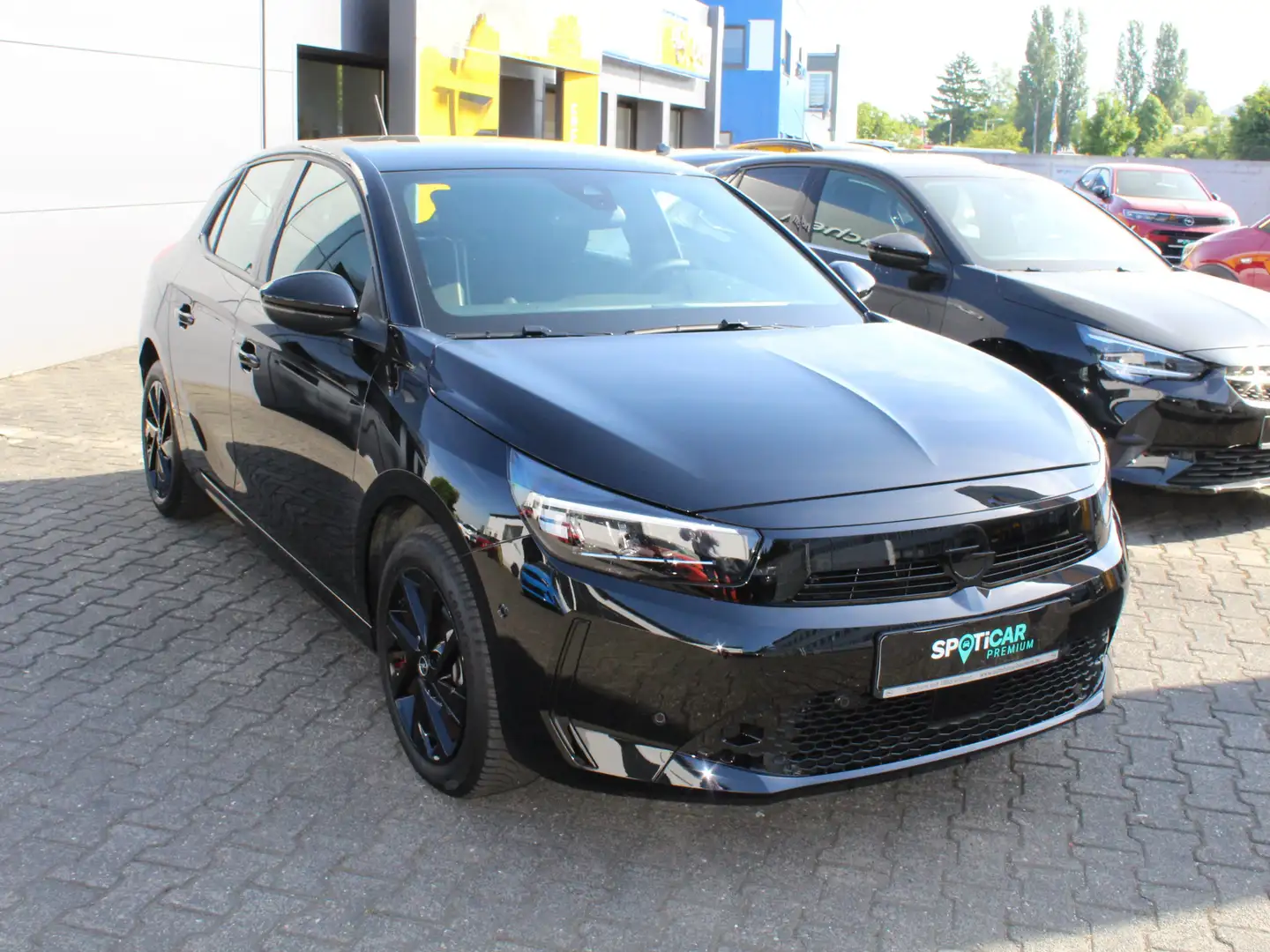 Opel Corsa GS Automatik Schwarz - 2