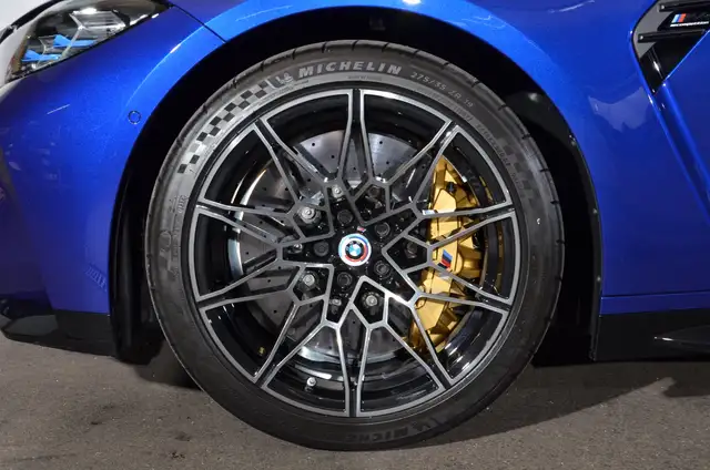 BMW M4 Competition M xDrive Ansicht 4