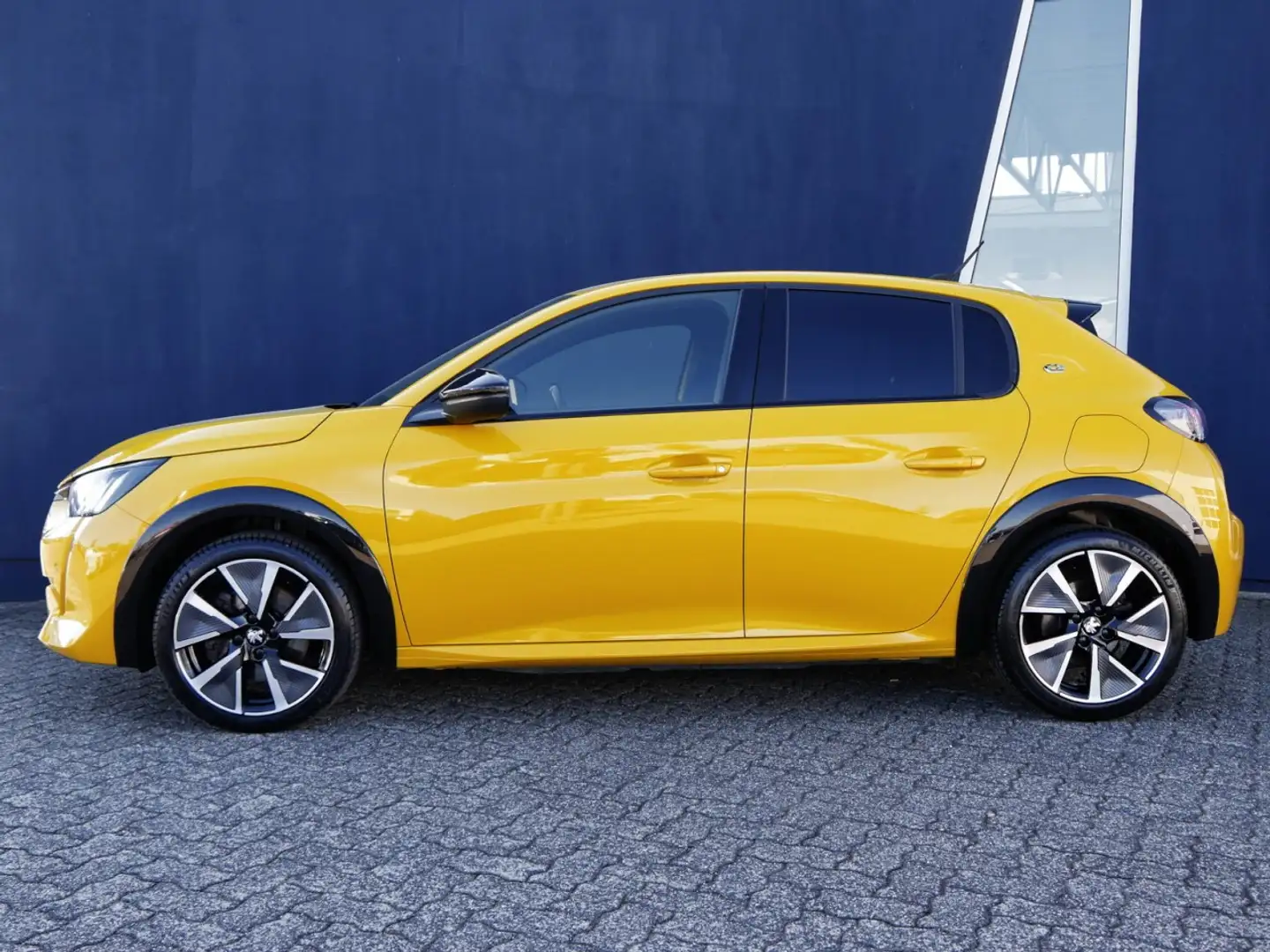 Peugeot 208 e GT-Line 136 Full-LED+Kamera+Klimaautomatik Gelb - 2