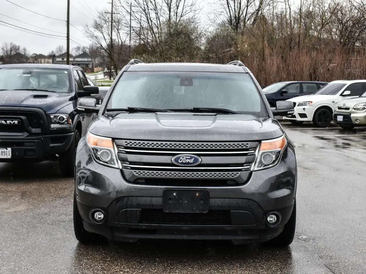 Ford Explorer снимка Ford Explorer