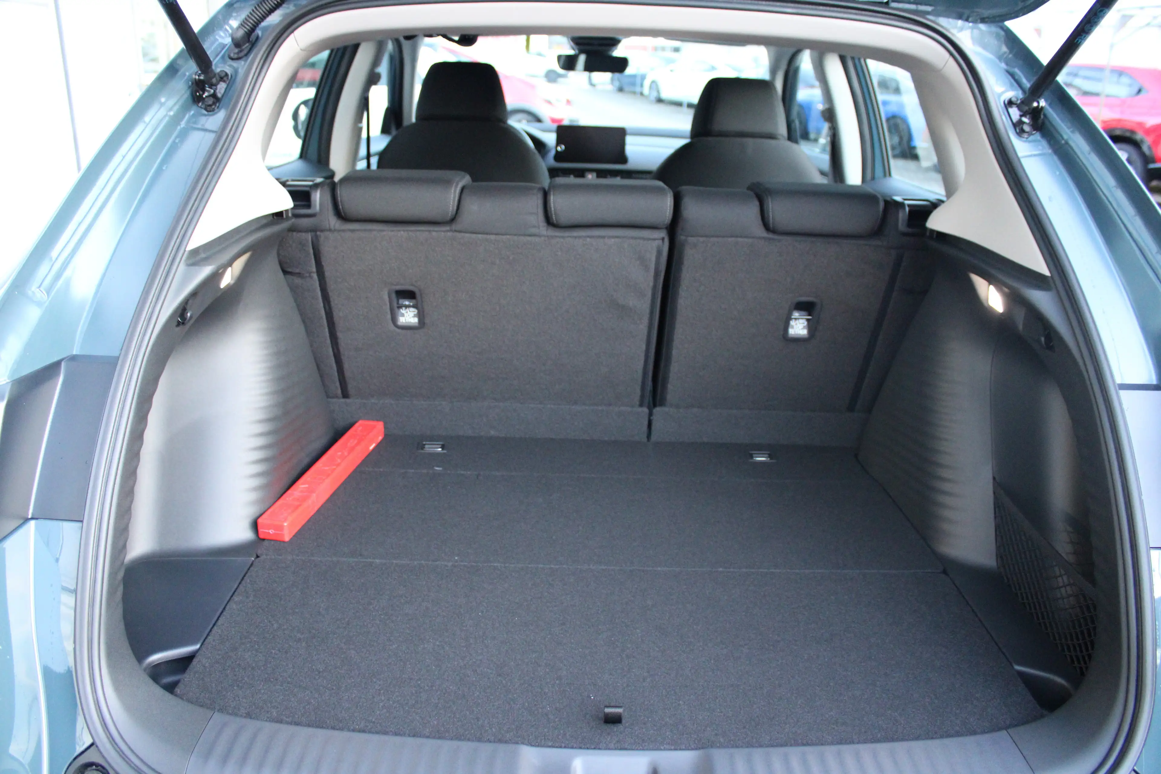 Honda ZR-V ZR-V e:HEV 2.0 i-MMD Hybrid Elegance — photo 9