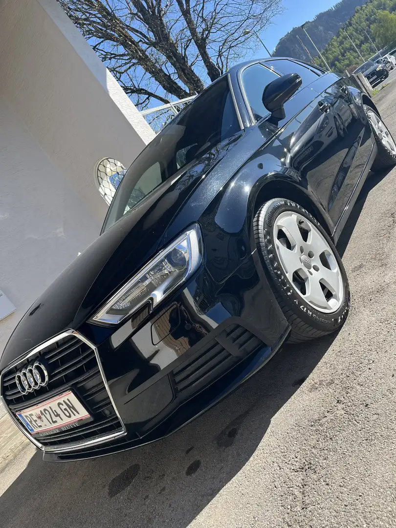 Audi A3 1.0 TFSI Limousine design - 1