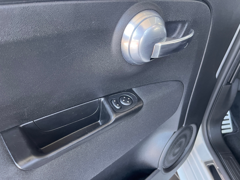 Abarth 595C 1.4 T-Jet NAVI ALU — photo 11