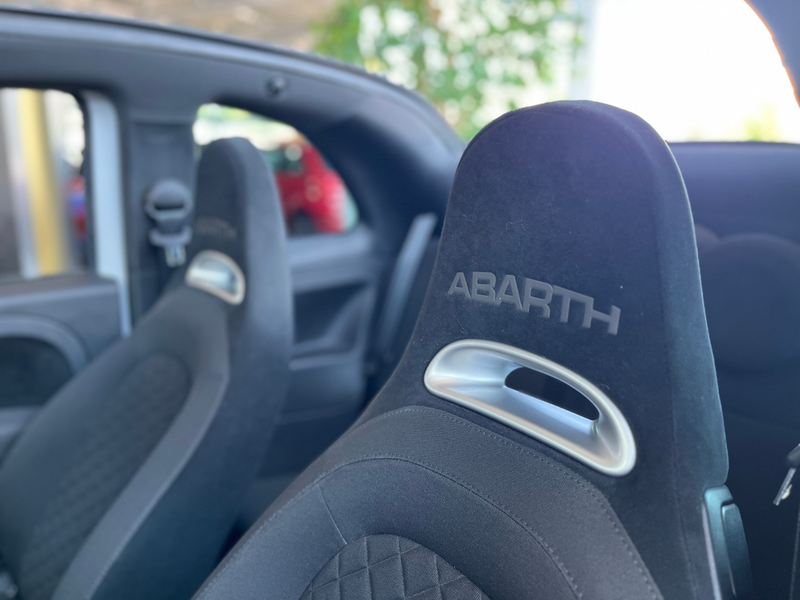 Abarth 595C 1.4 T-Jet NAVI ALU — photo 10