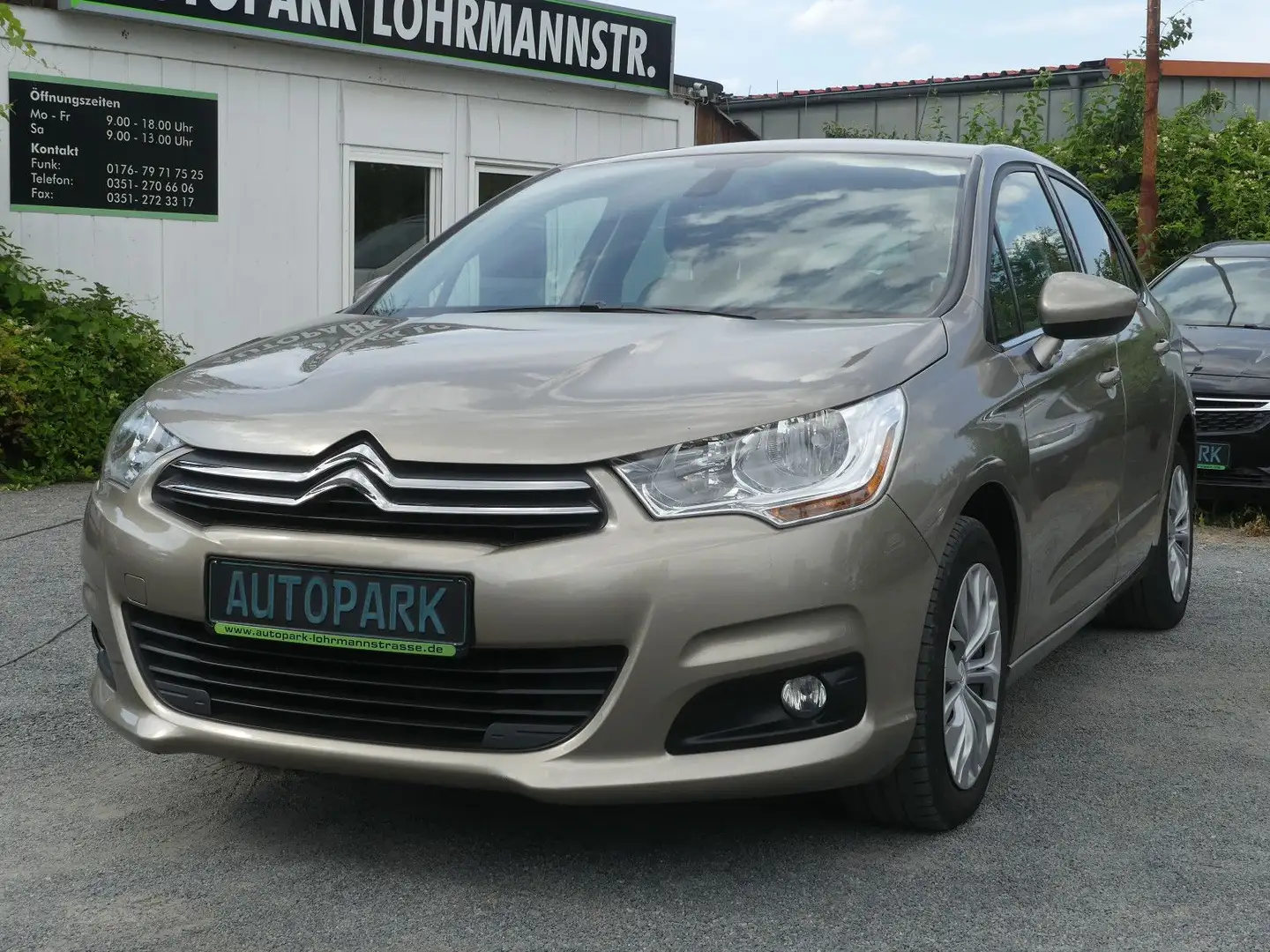 Citroen C4 Lim. Selection*Klima*SHZ*1.Hand*Nr.40 Beige - 1