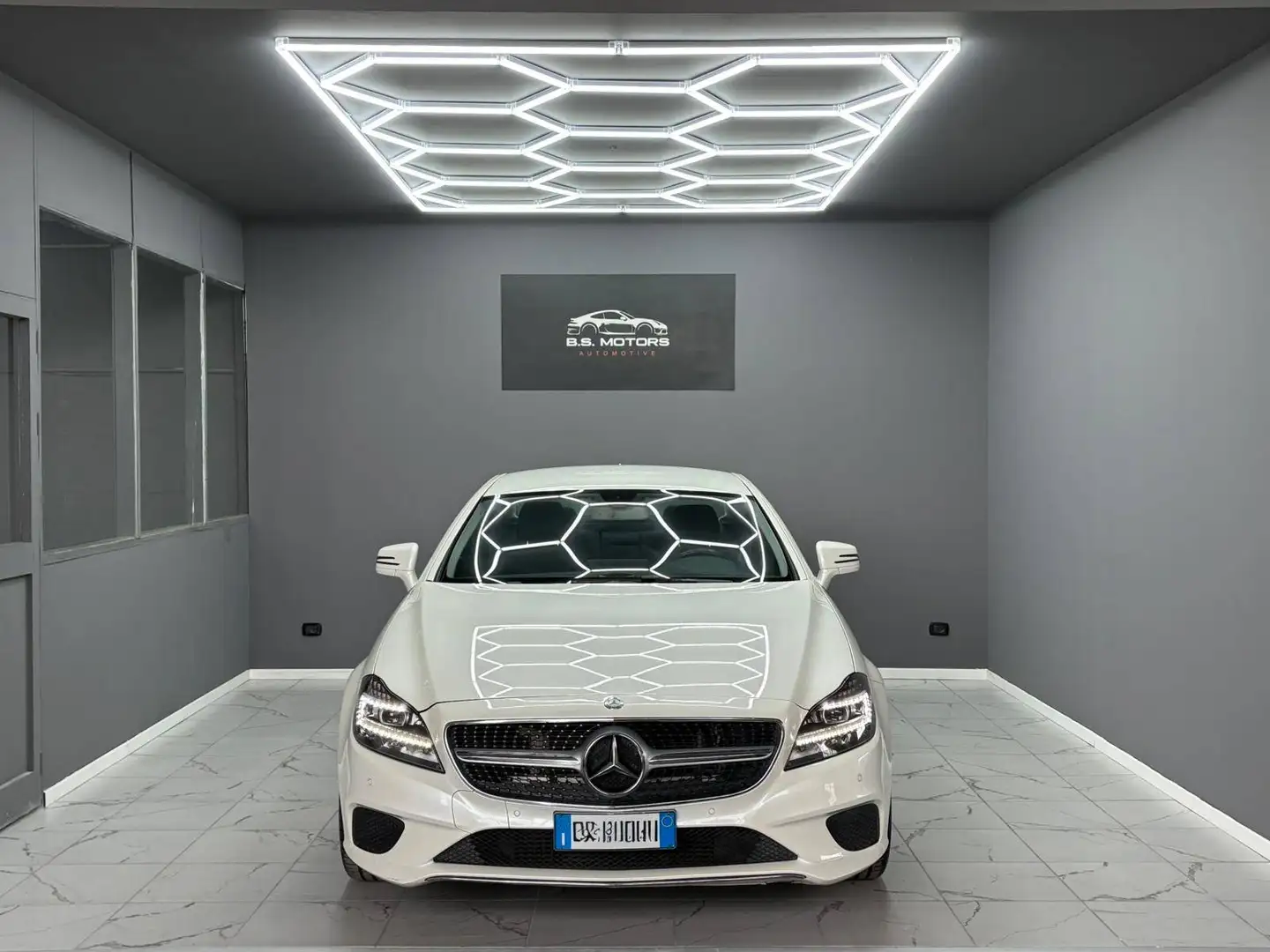 Mercedes-Benz CLS 250 CLS Berlina - C218 d (bt) Premium auto Weiß - 2
