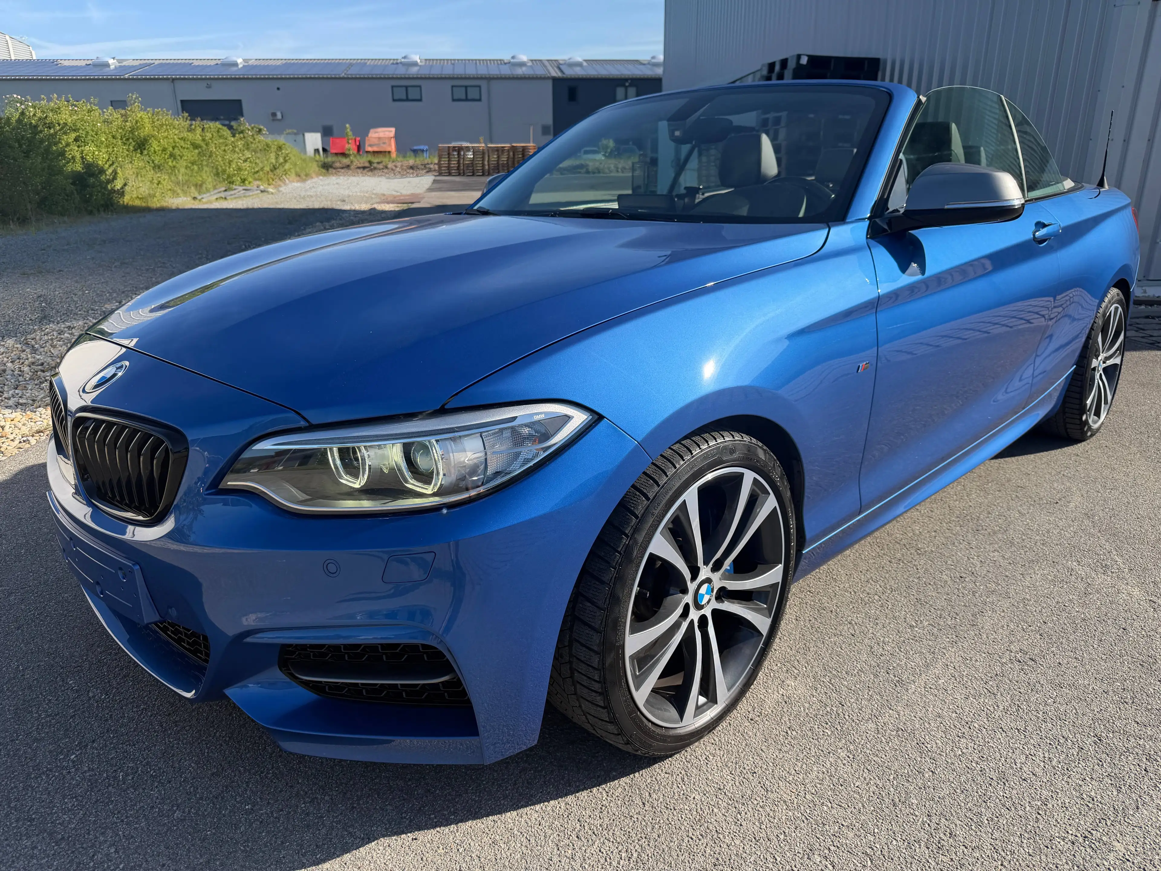 BMW 235 235i M-SPORT*XENON*NAVI*SITZHEIZUNG*TOP*SOFORT V.*