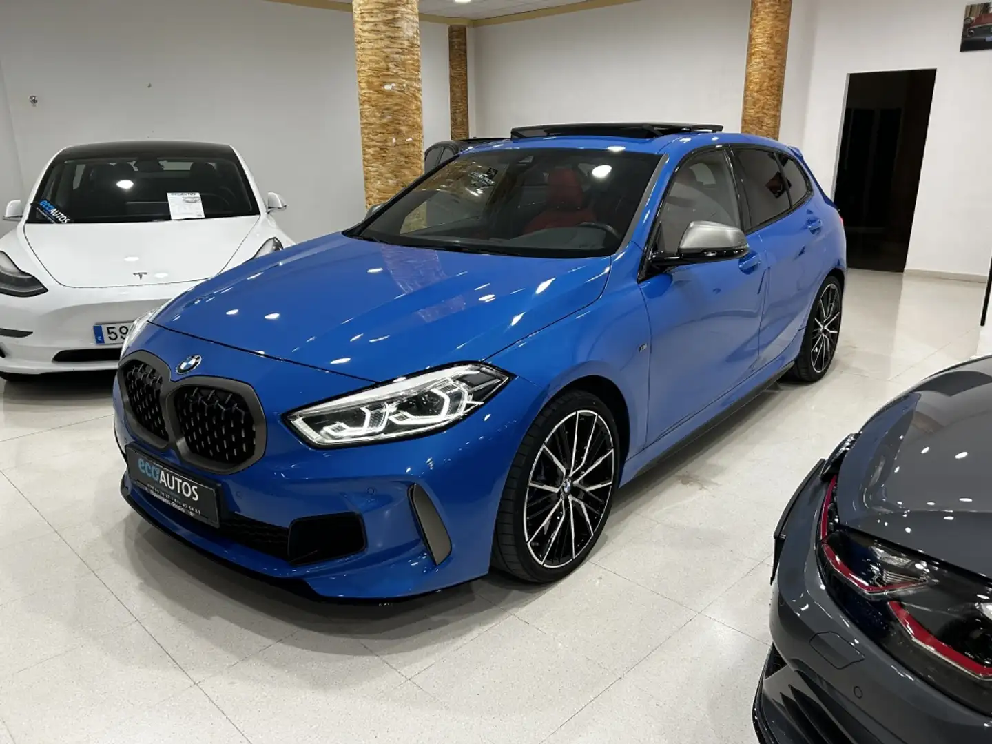 BMW 135 M135iA xDrive Bleu - 2