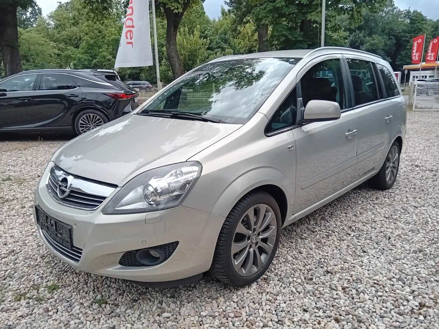 Opel Zafira B Innovation 7-Sitzer * INSP+TÜV neu * Top Beige - 1