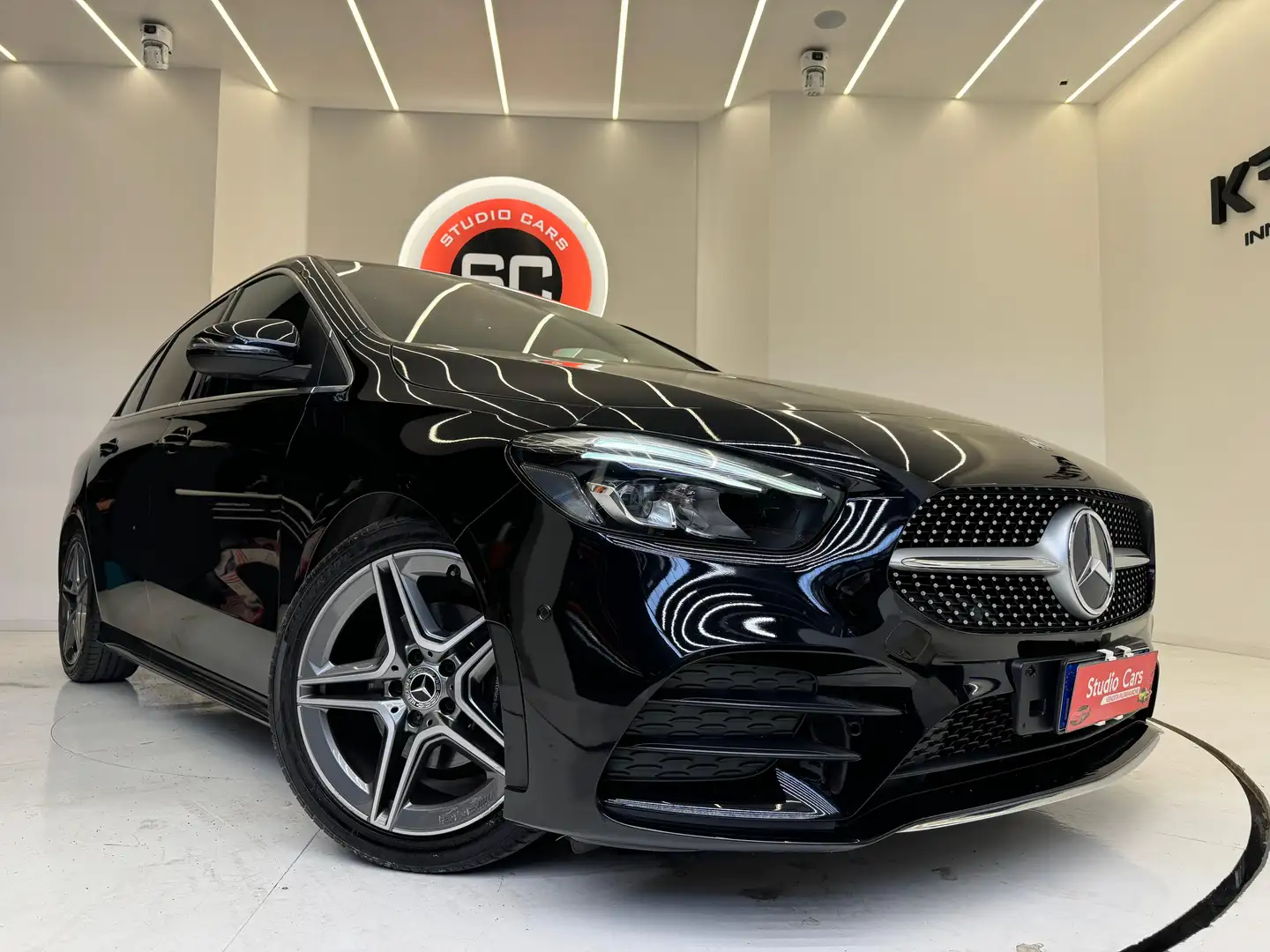 Mercedes-Benz B 180 d Premium auto - 2