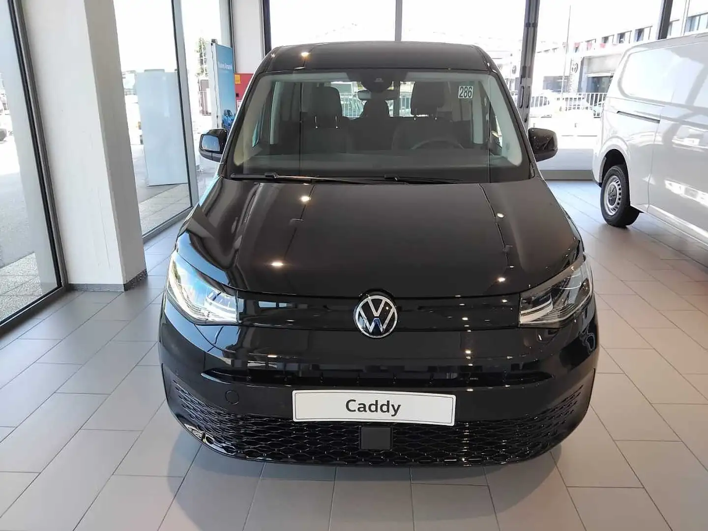 Volkswagen Caddy 5ª serie 2.0 TDI 122 CV DSG Space Nero - 2