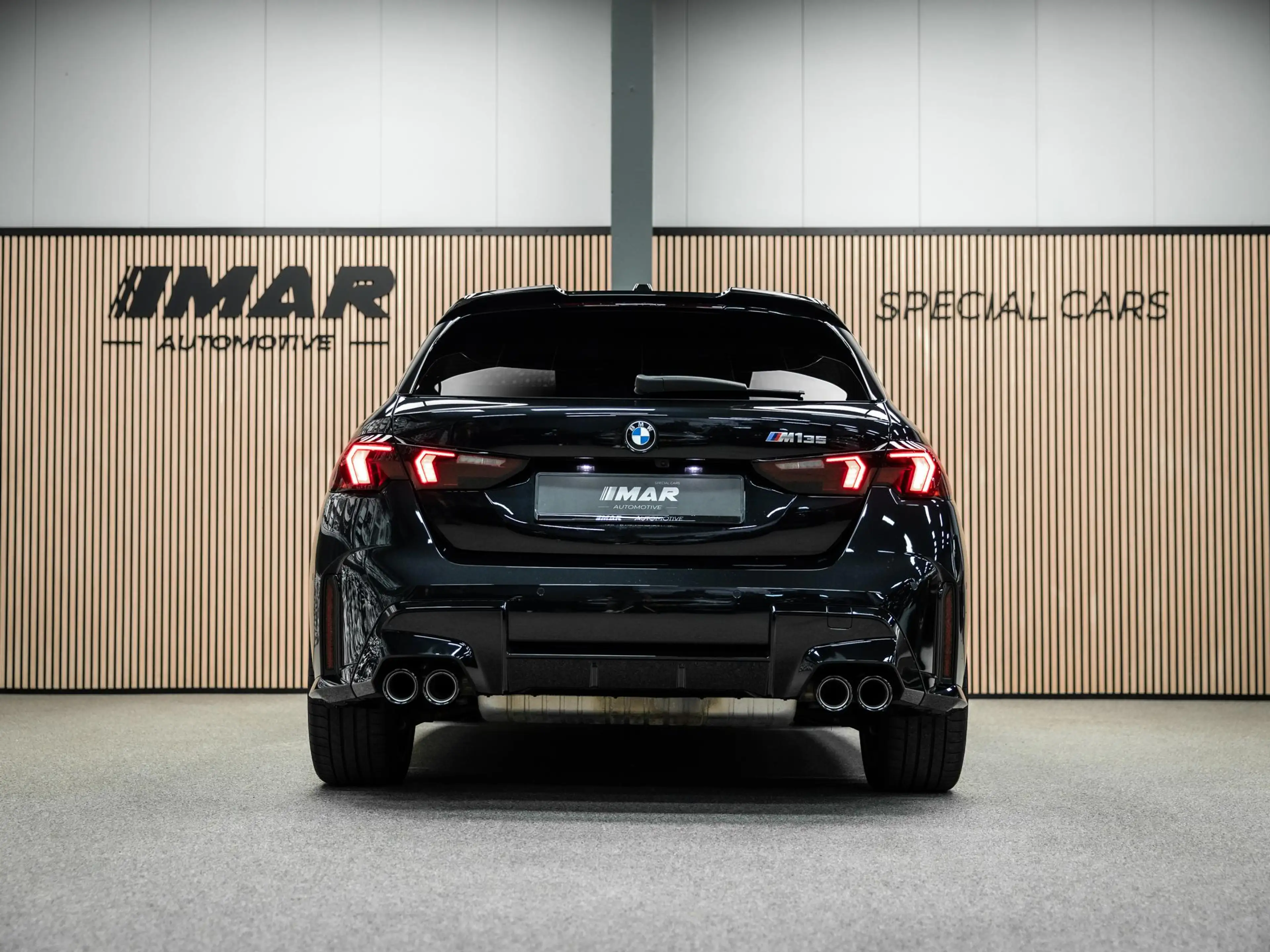 BMW 135 1-serie M135 xDrive Vol uitgevoerde BMW 135i — photo 11
