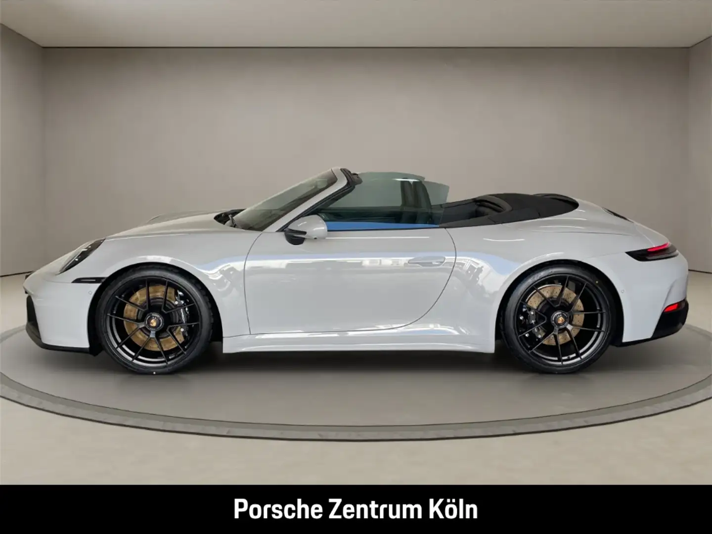 Porsche 992 911 Carrera 4 GTS Cabriolet Clubleder BOSE Blanc - 2