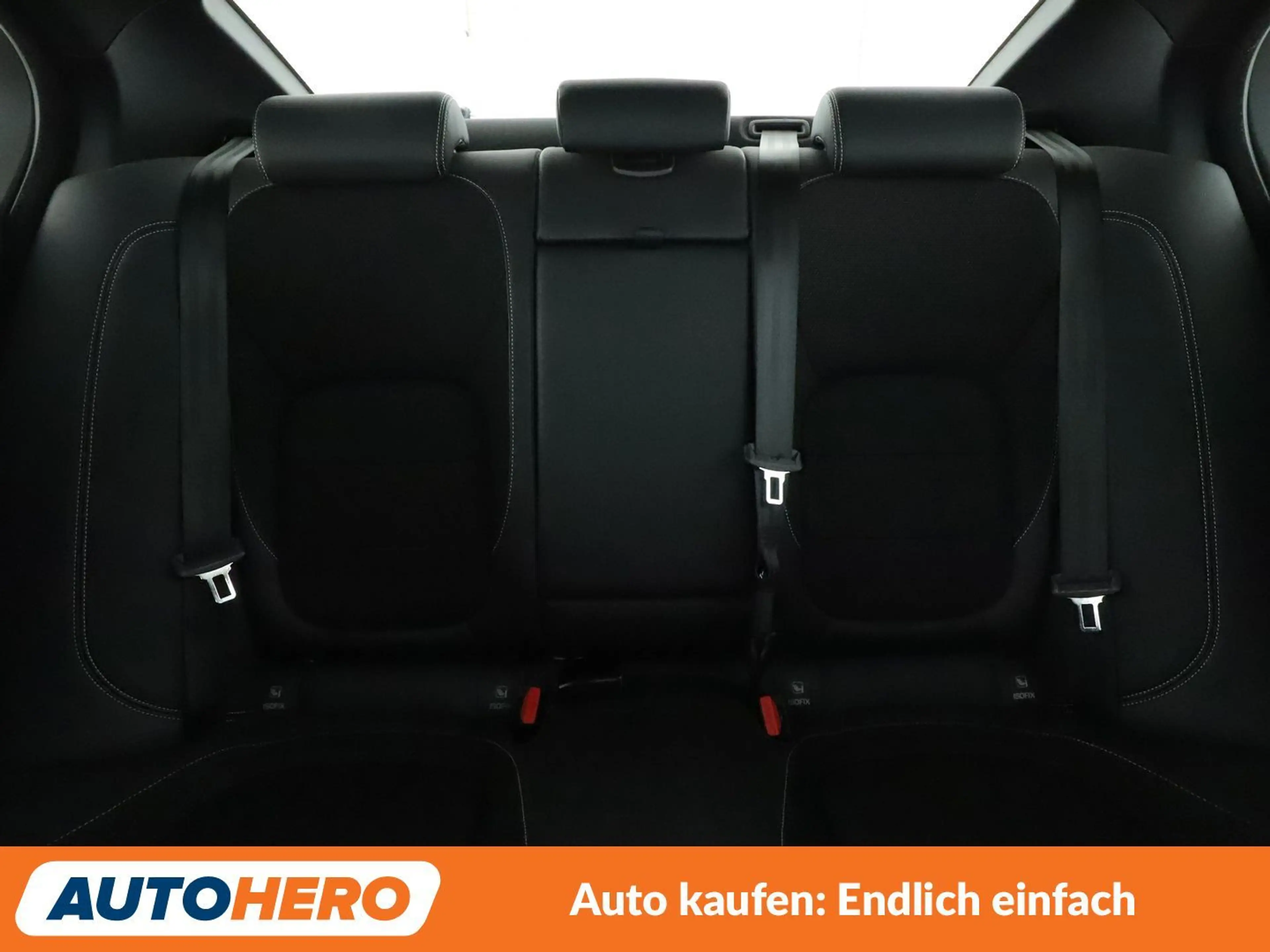 Jaguar XE 25t R-Sport Aut*NAVI*XENON*ACC*CAM*PDC*SHZ* — photo 15