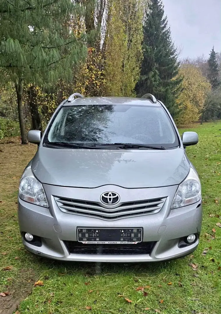 Toyota Verso ( 64.719Km ) 7 Places ( 1er propriétaire ) 2.0D Grijs - 1