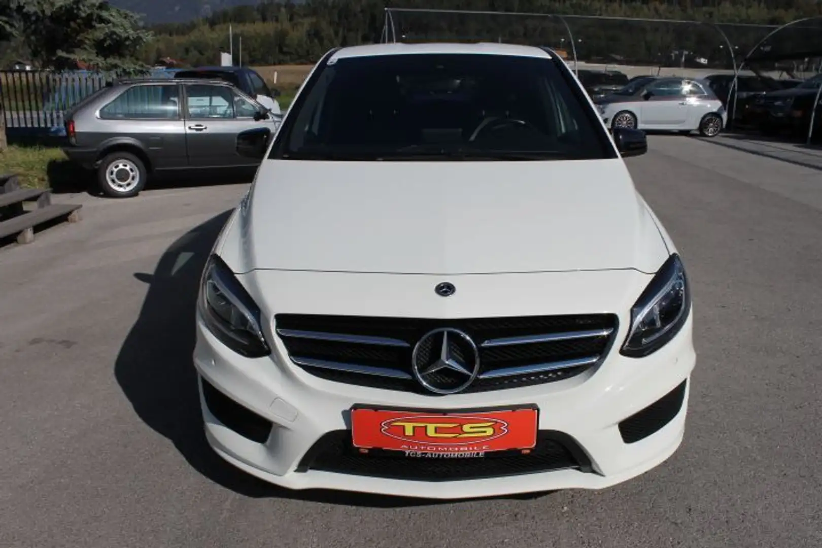 Mercedes-Benz B 200 d 4MATIC Aut.AMG Line*** Weiß - 2