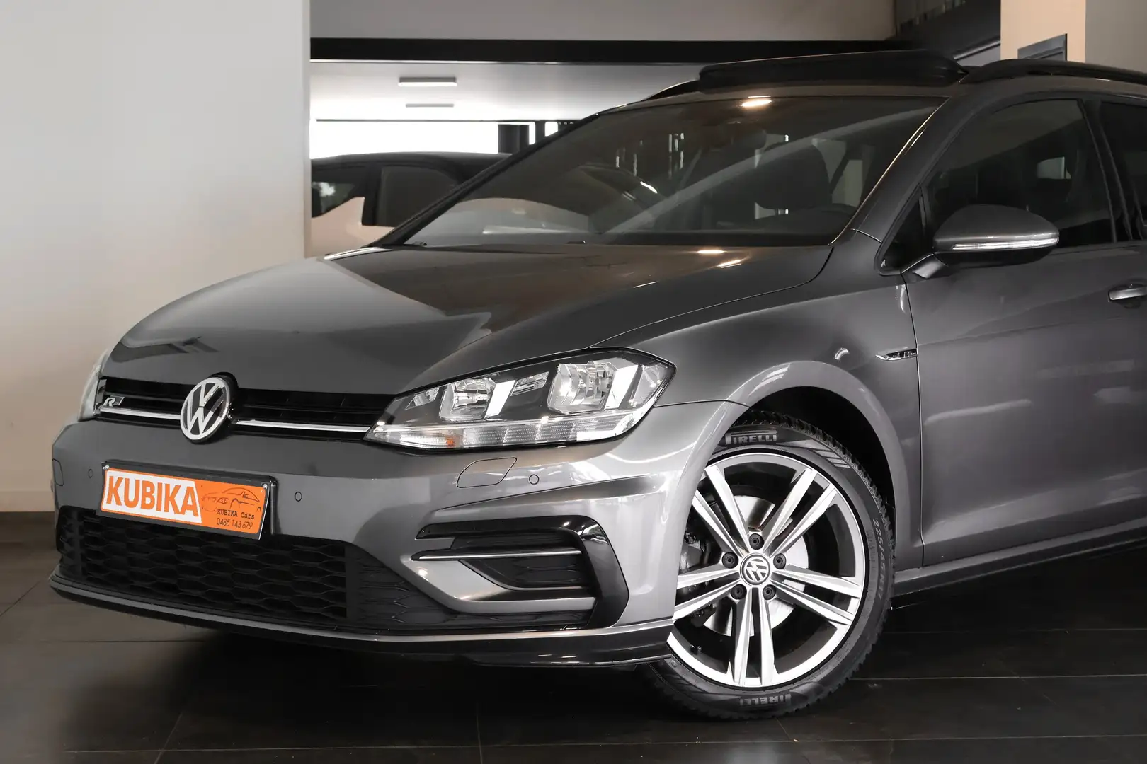 Volkswagen Golf Variant Golf Variant 1.5 TSI DSG R-LINE Pano Automaat 12M Сірий - 2