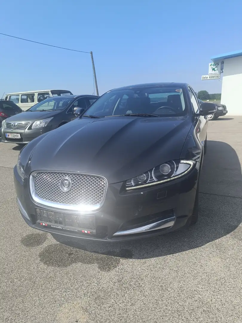 Jaguar XF 2.2 Diesel Luxury - 2